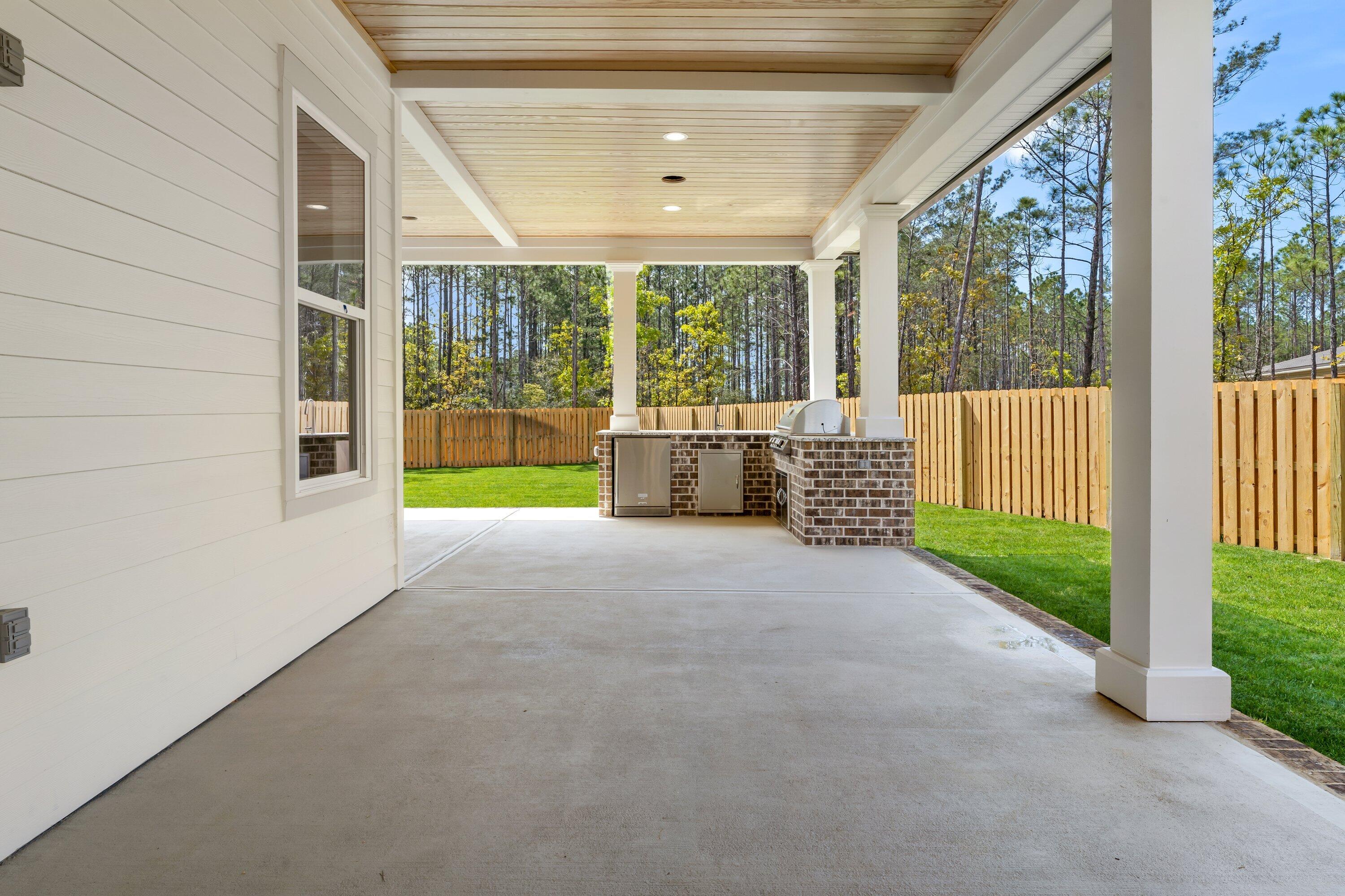 HAMMOCK BAY - Residential