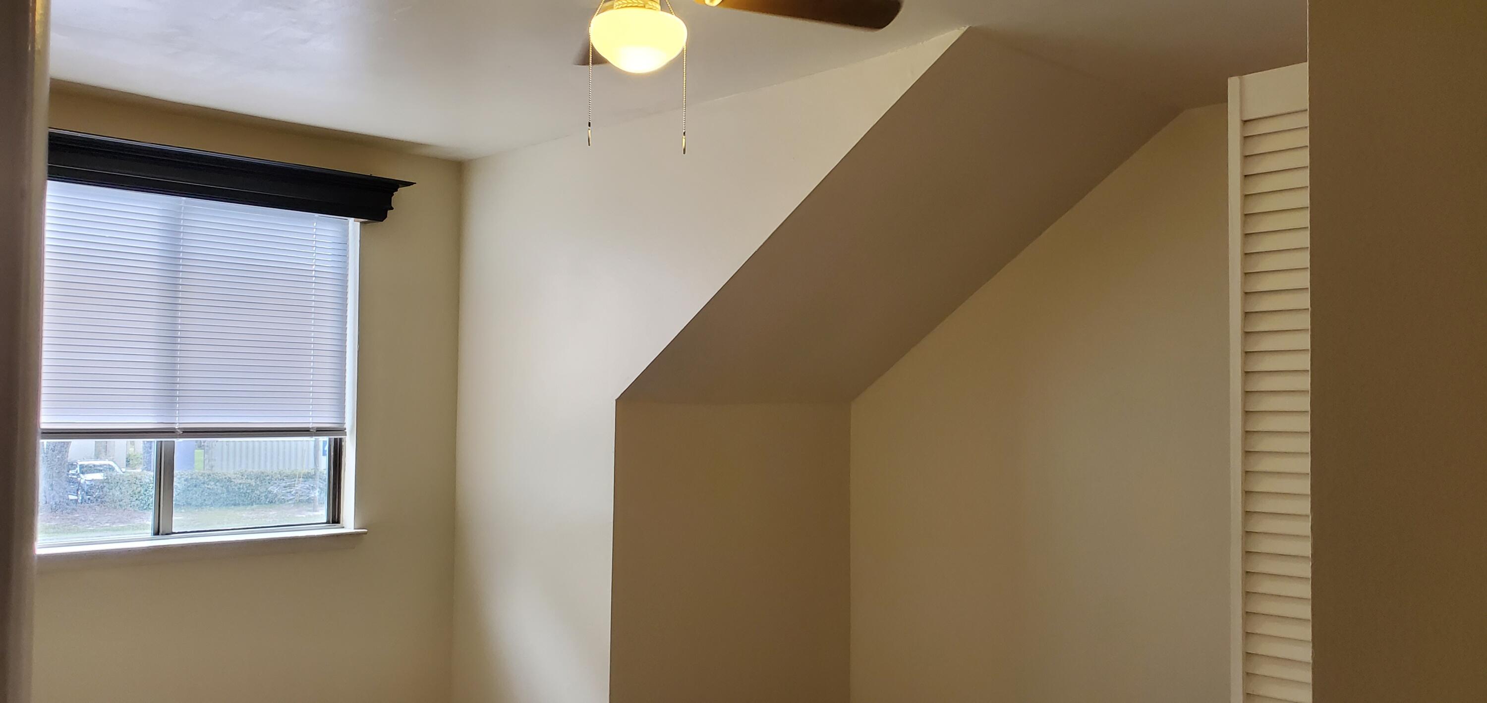 OAK WOOD T/H - Residential