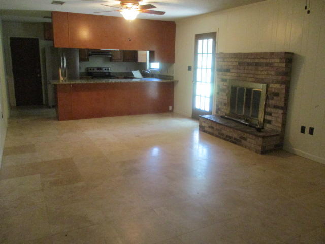 LAKE LORRAINE ESTATES - Residential Lease