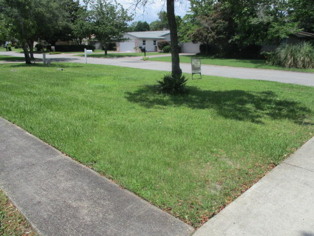 LAKE LORRAINE ESTATES - Residential Lease