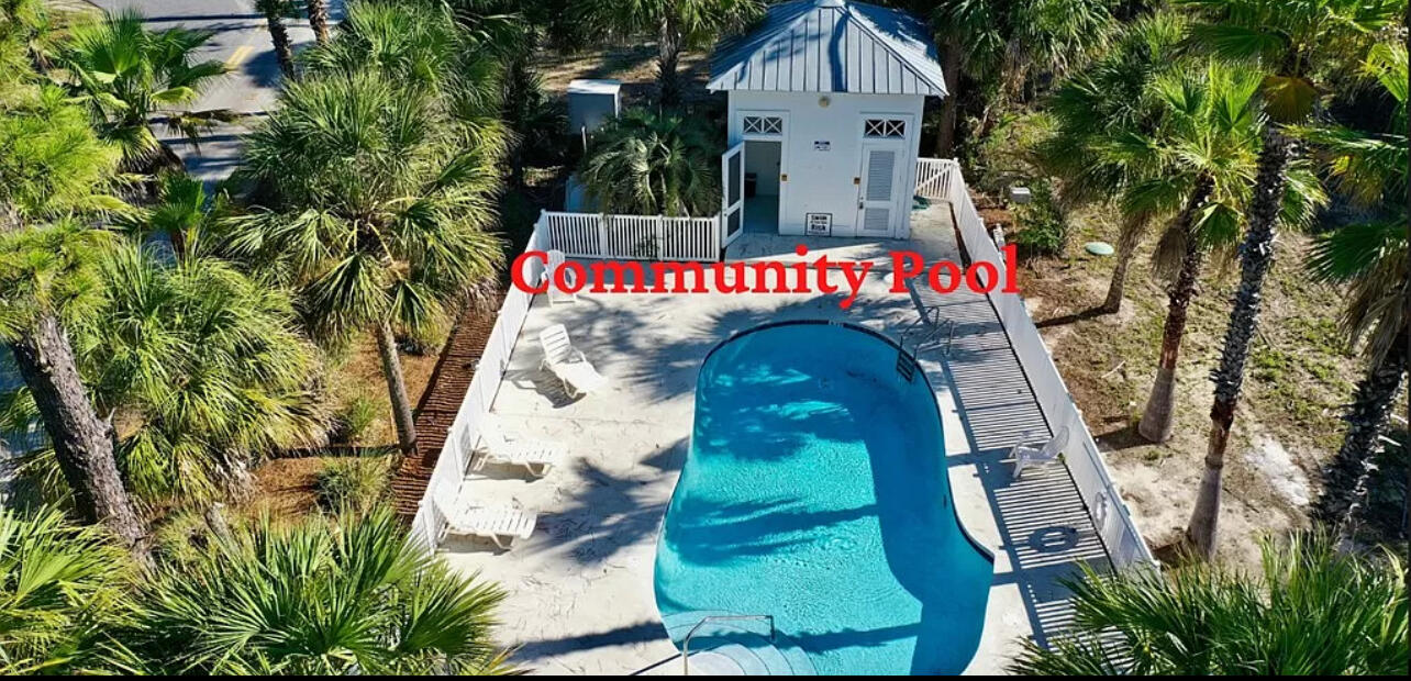 Cottages at Indian Summer - Land