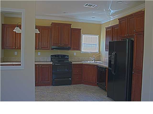 OLD TOWN PH 1 - Residential Lease