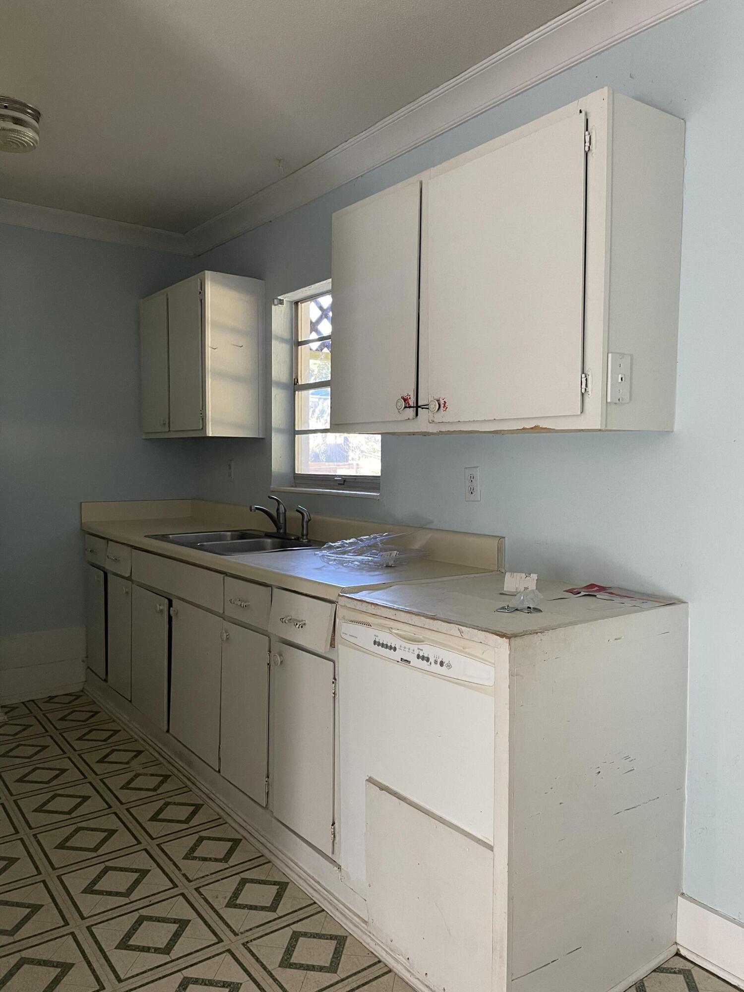 GARNIERS ADDS 1-7 - Residential