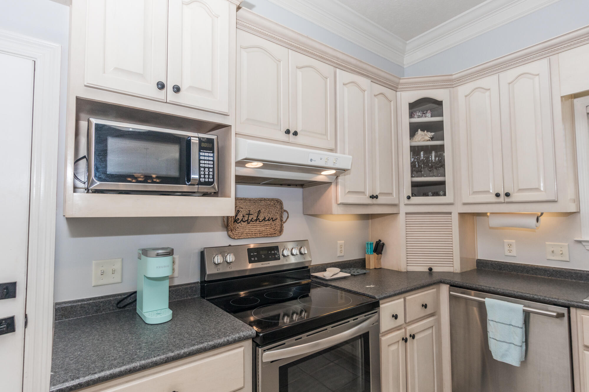 BAHAMA BEACH - Residential