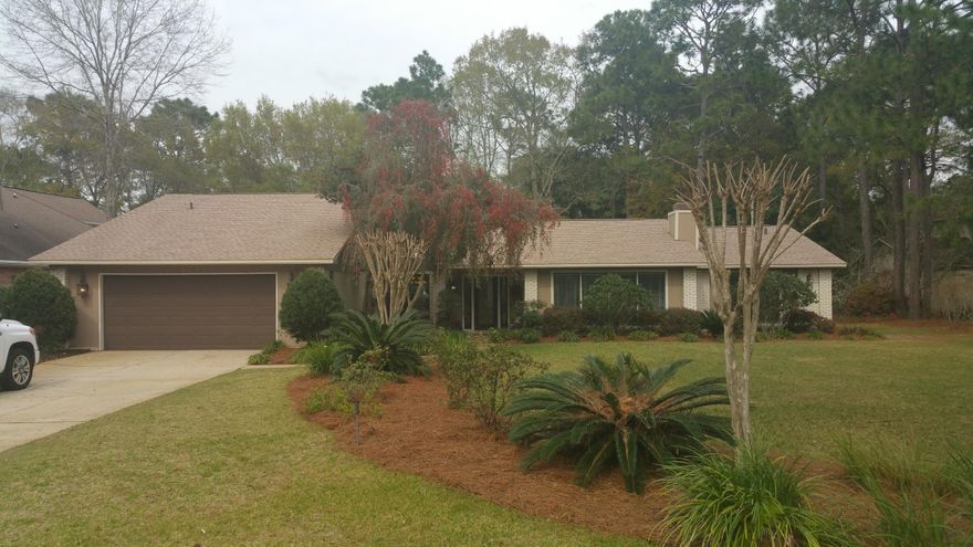 Located on a quiet cul-de-sac in Bluewater Bay on the golf course. Over 3,000 square feet of functional living space. Boasting three living areas, two of them with their own fireplace. A flex room can be used as a 4th bedroom or office. Selected modern paint colors throughout accented by maple and bamboo flooring. No carpet in the house. Formal dining room is just off the updated kitchen which has ample granite counter top space, tons of cabinet space, and a large breakfast bar. The wainscoting accents are a delightful touch. The kitchen opens to one of the living areas featuring a brick fireplace with views of the backyard. Sunlight shines through the home with windows and skylights accenting the rooms. Cathedral ceiling in the front family room enhanced by another brick fireplace with