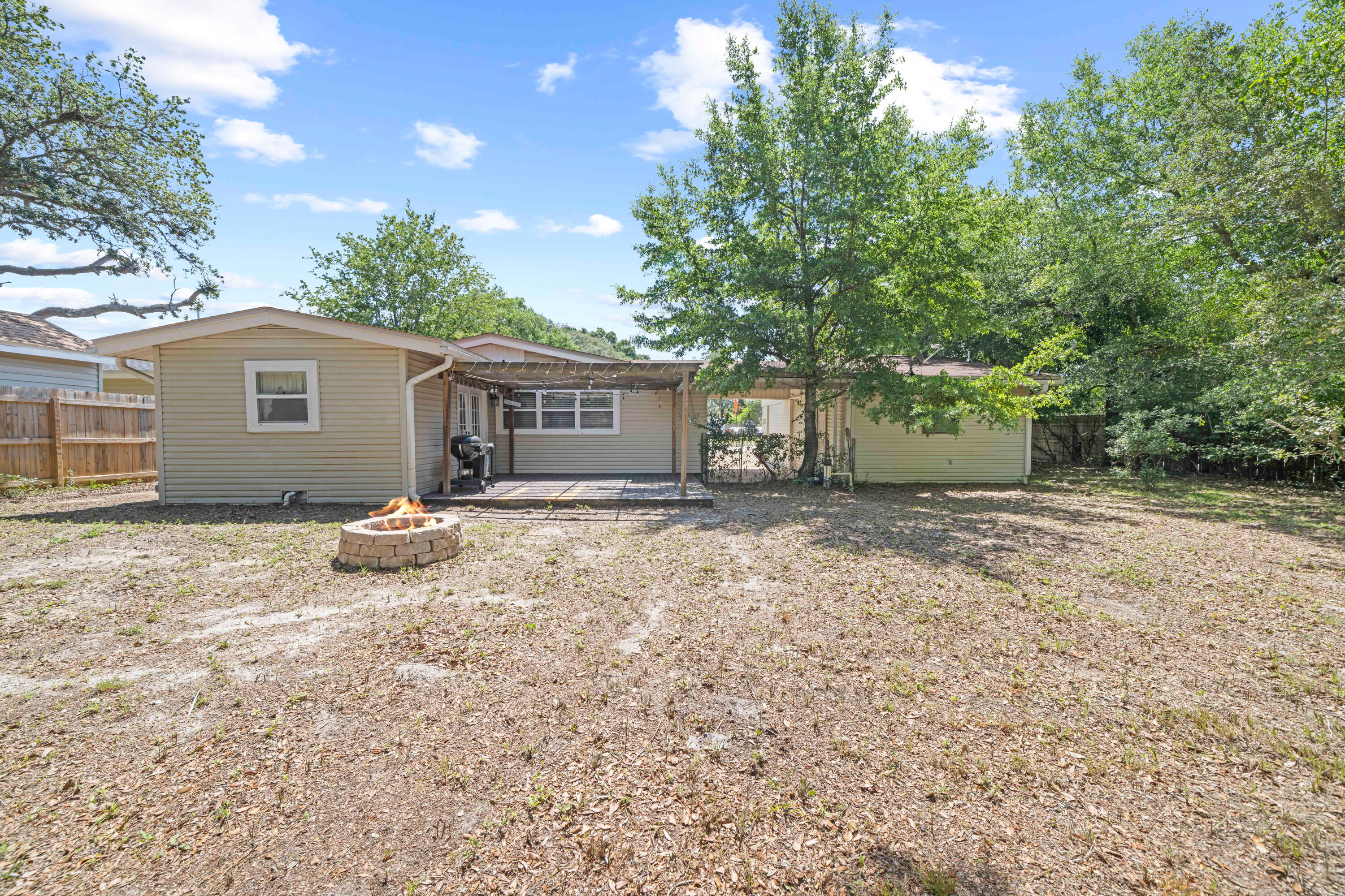 SPRINGDALE - Residential