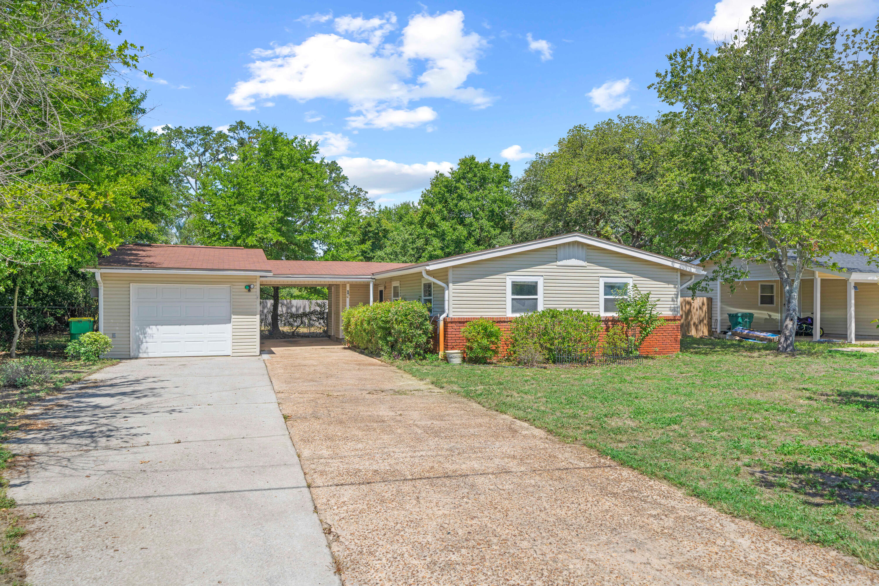 SPRINGDALE - Residential