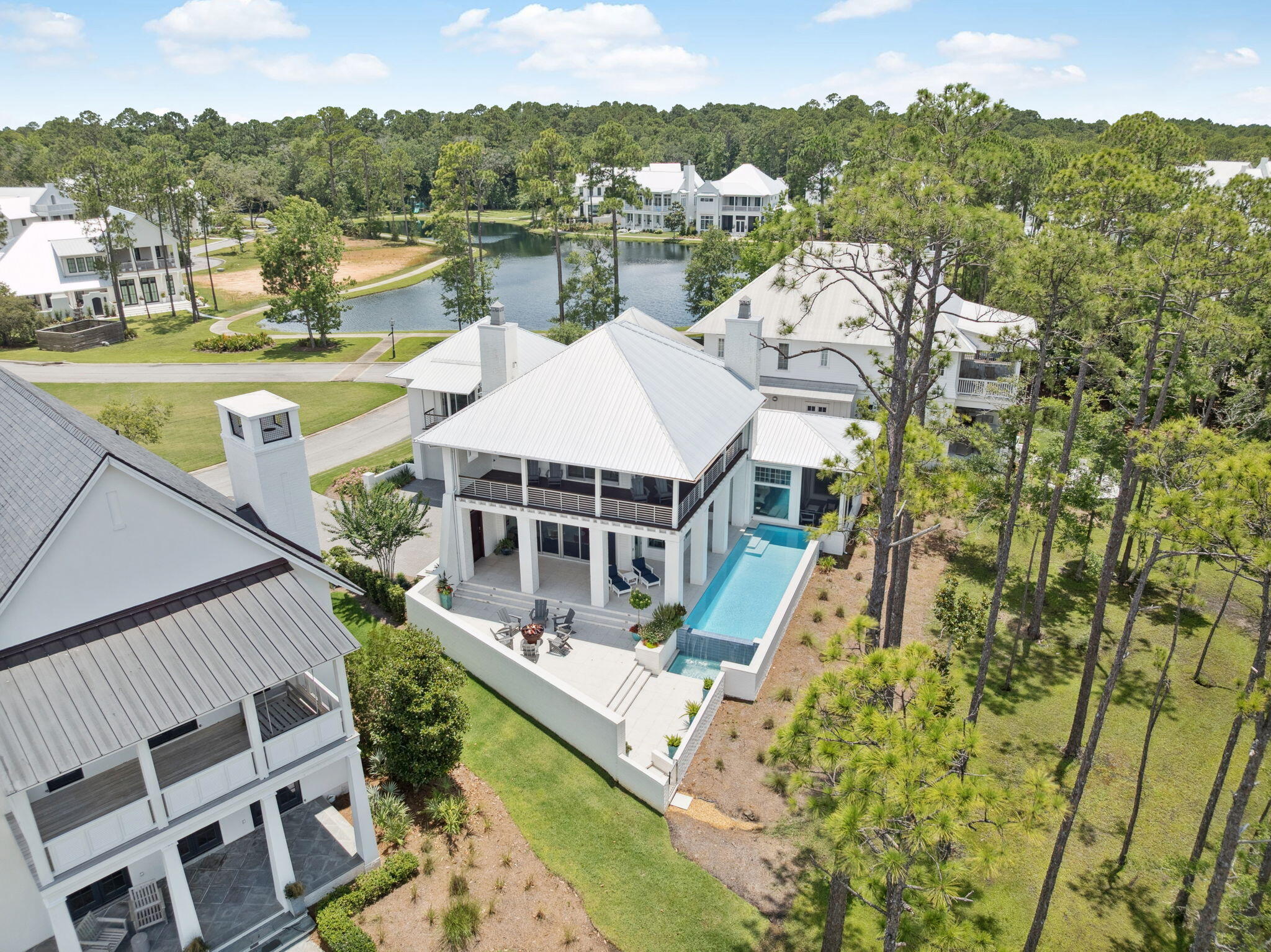 CHURCHILL OAKS - Residential