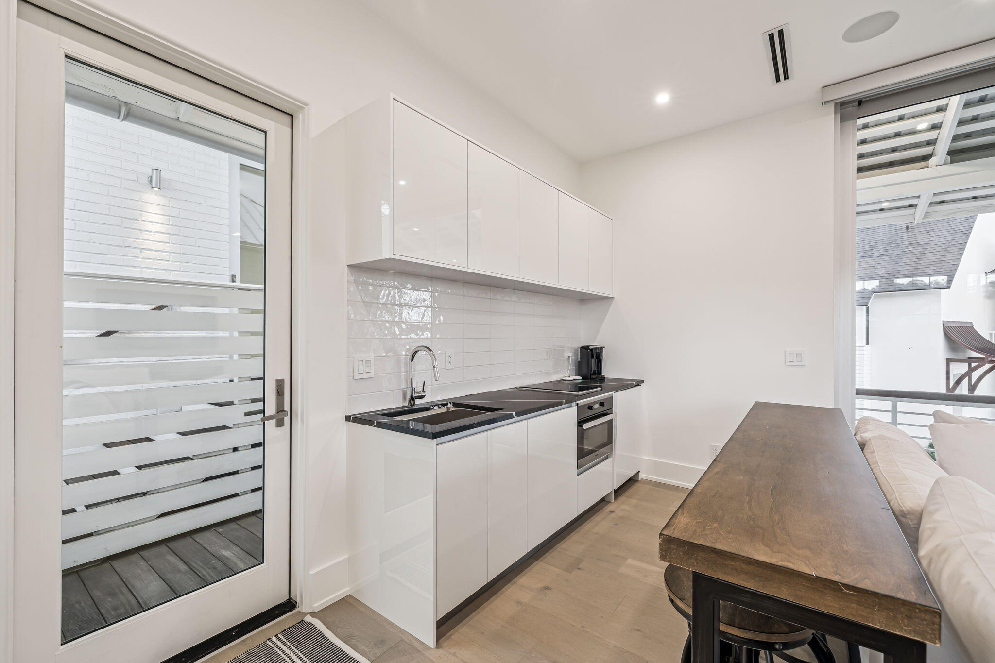 CHURCHILL OAKS - Residential