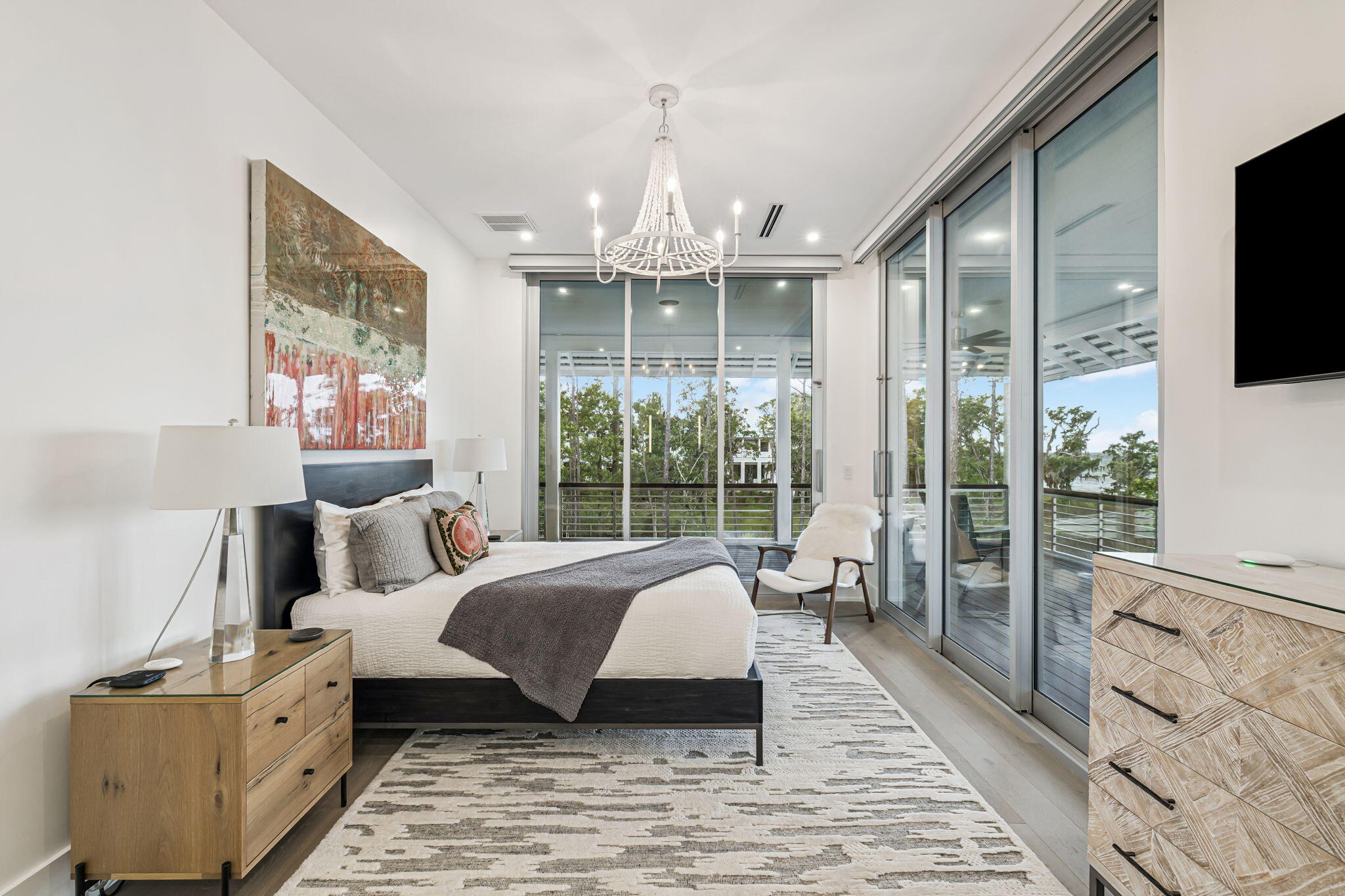 CHURCHILL OAKS - Residential