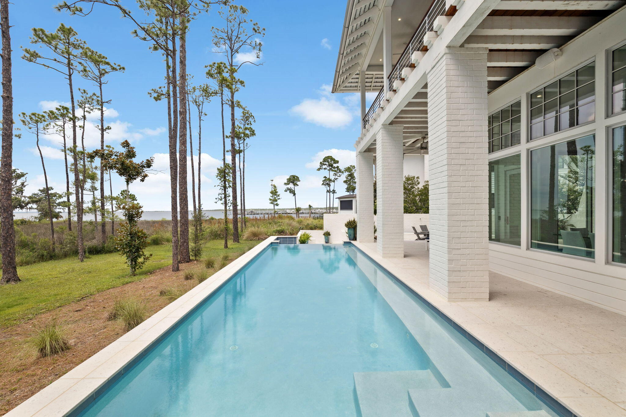 CHURCHILL OAKS - Residential