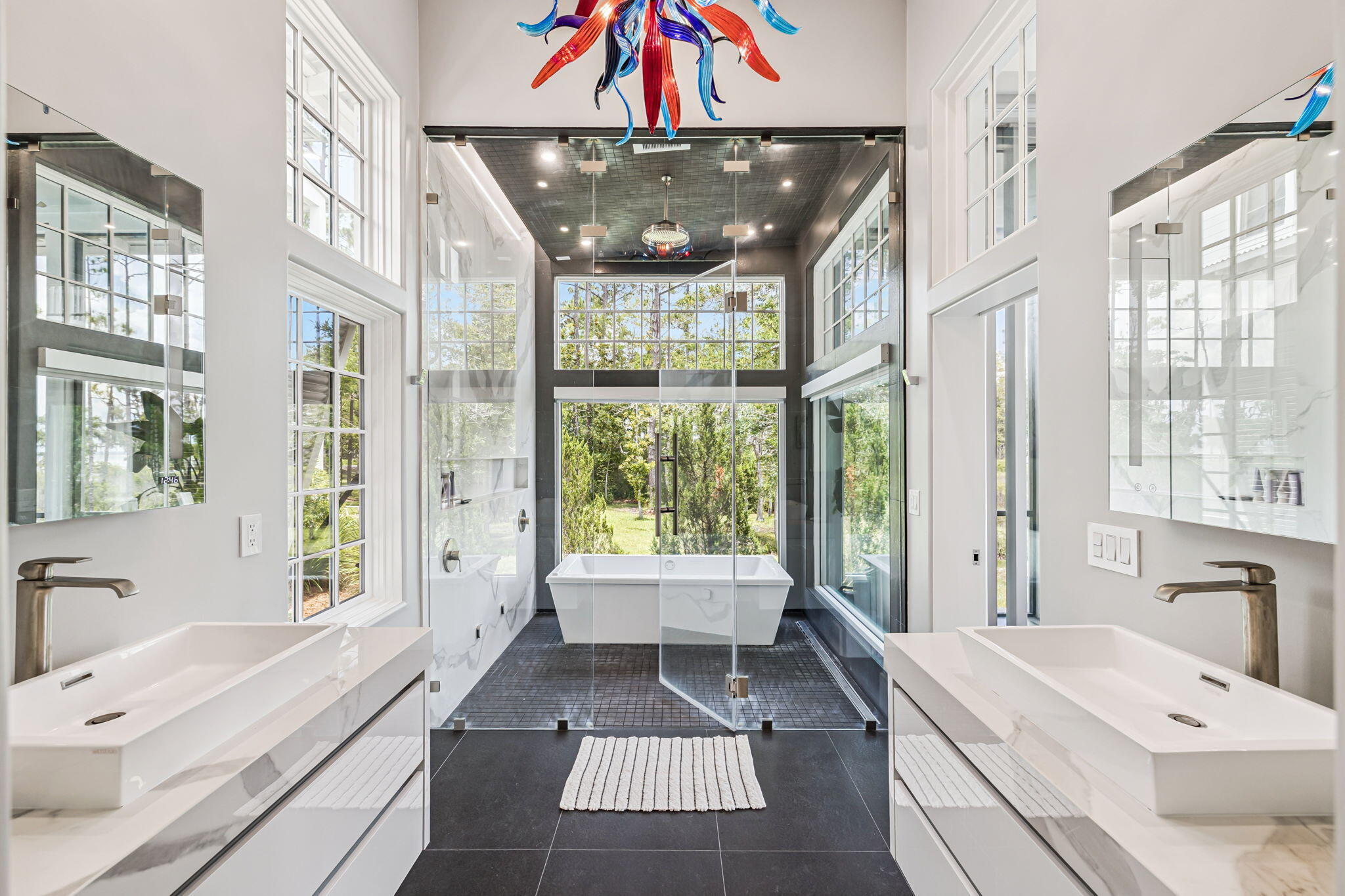 CHURCHILL OAKS - Residential