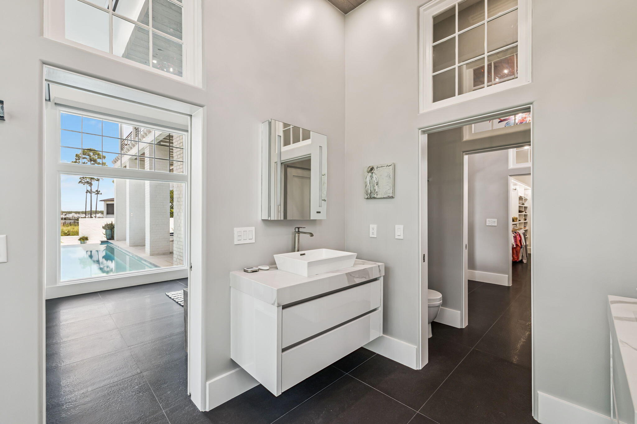 CHURCHILL OAKS - Residential