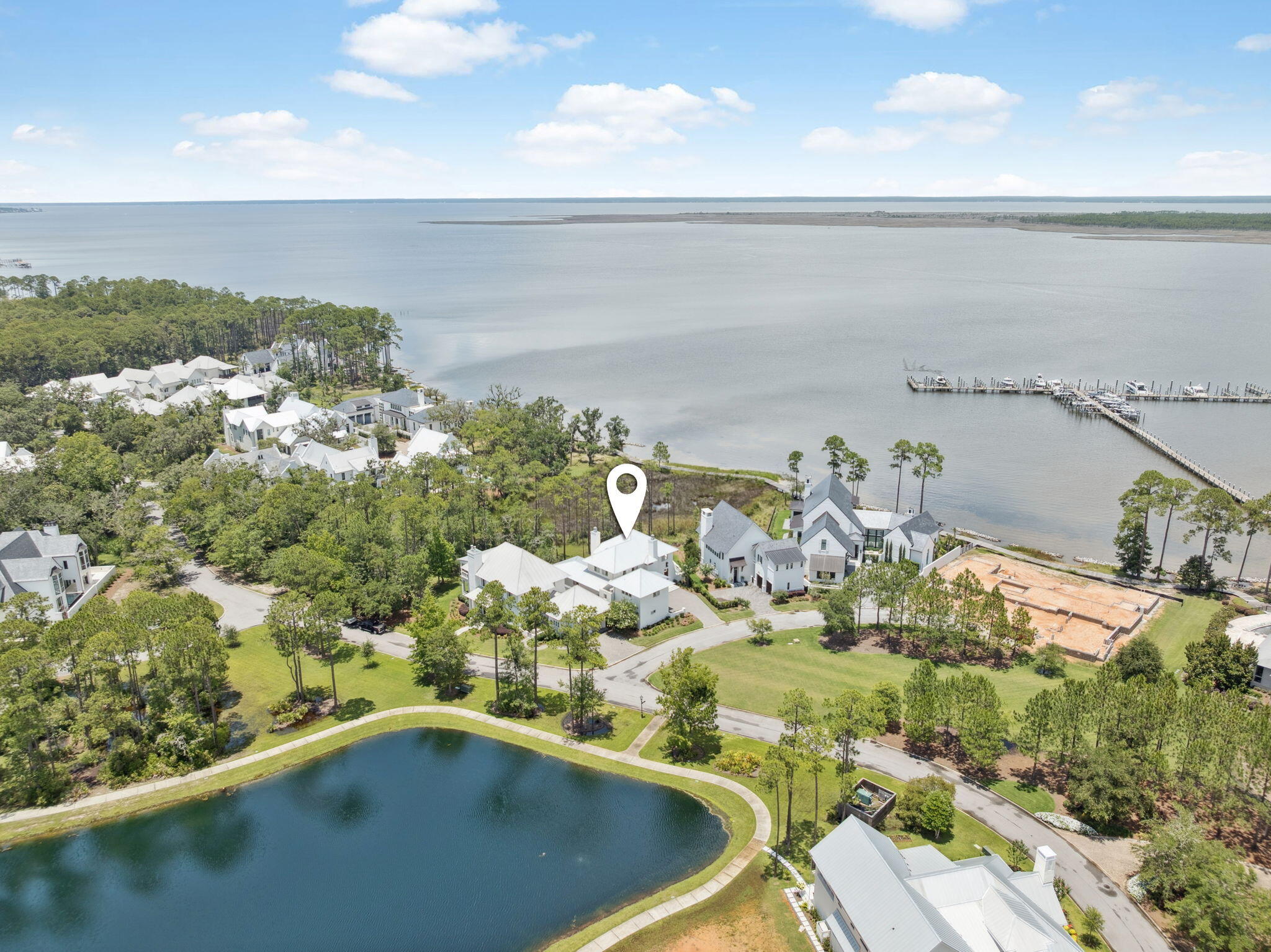 CHURCHILL OAKS - Residential