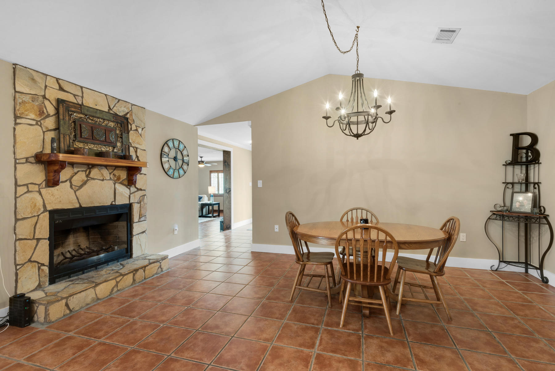 EAST BAY RIVER ESTATES - Residential