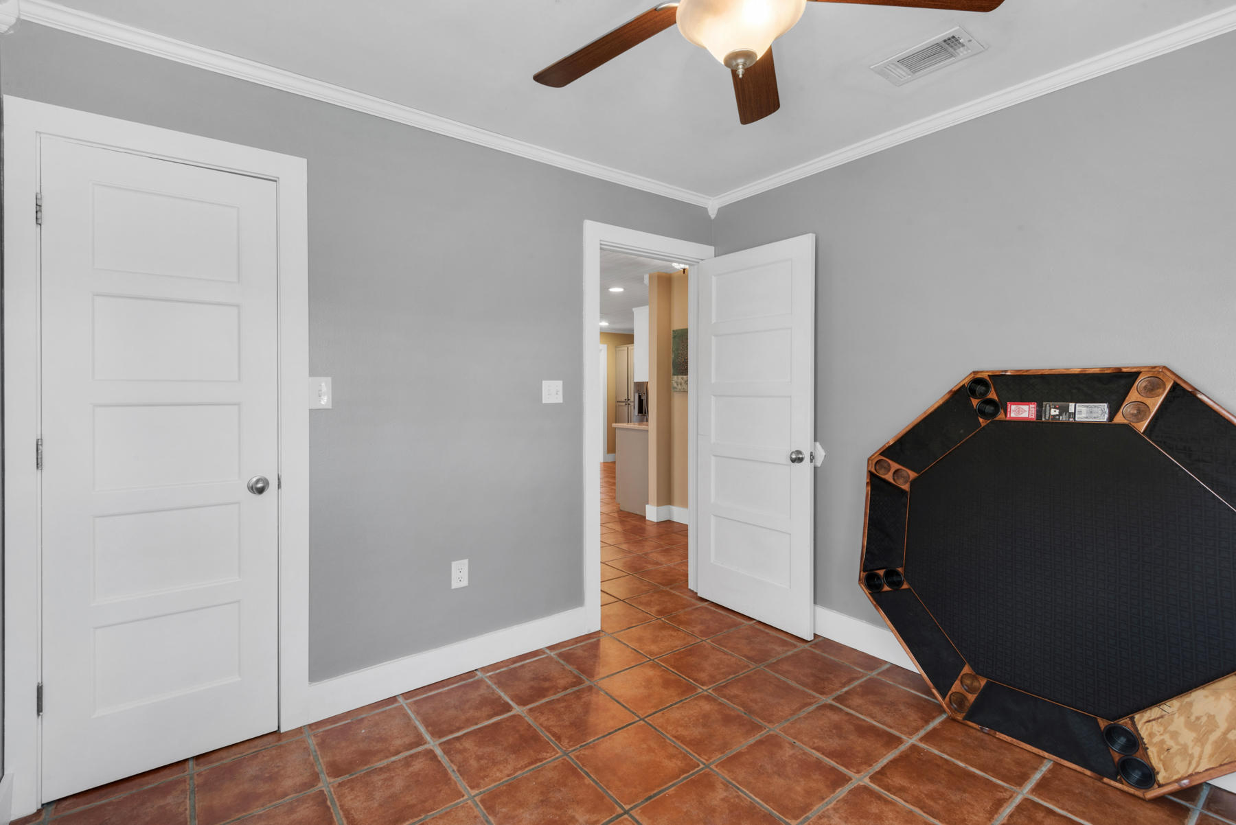 EAST BAY RIVER ESTATES - Residential