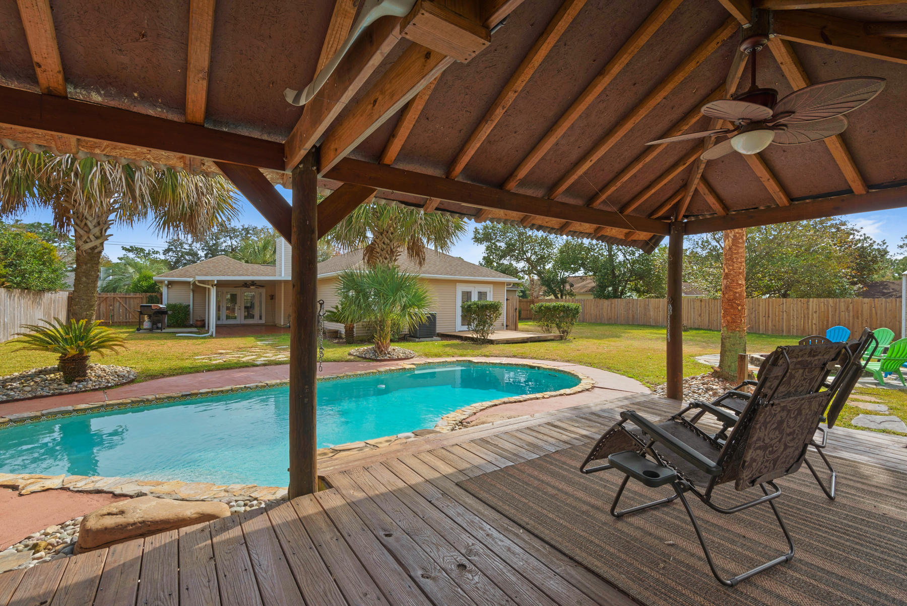 EAST BAY RIVER ESTATES - Residential