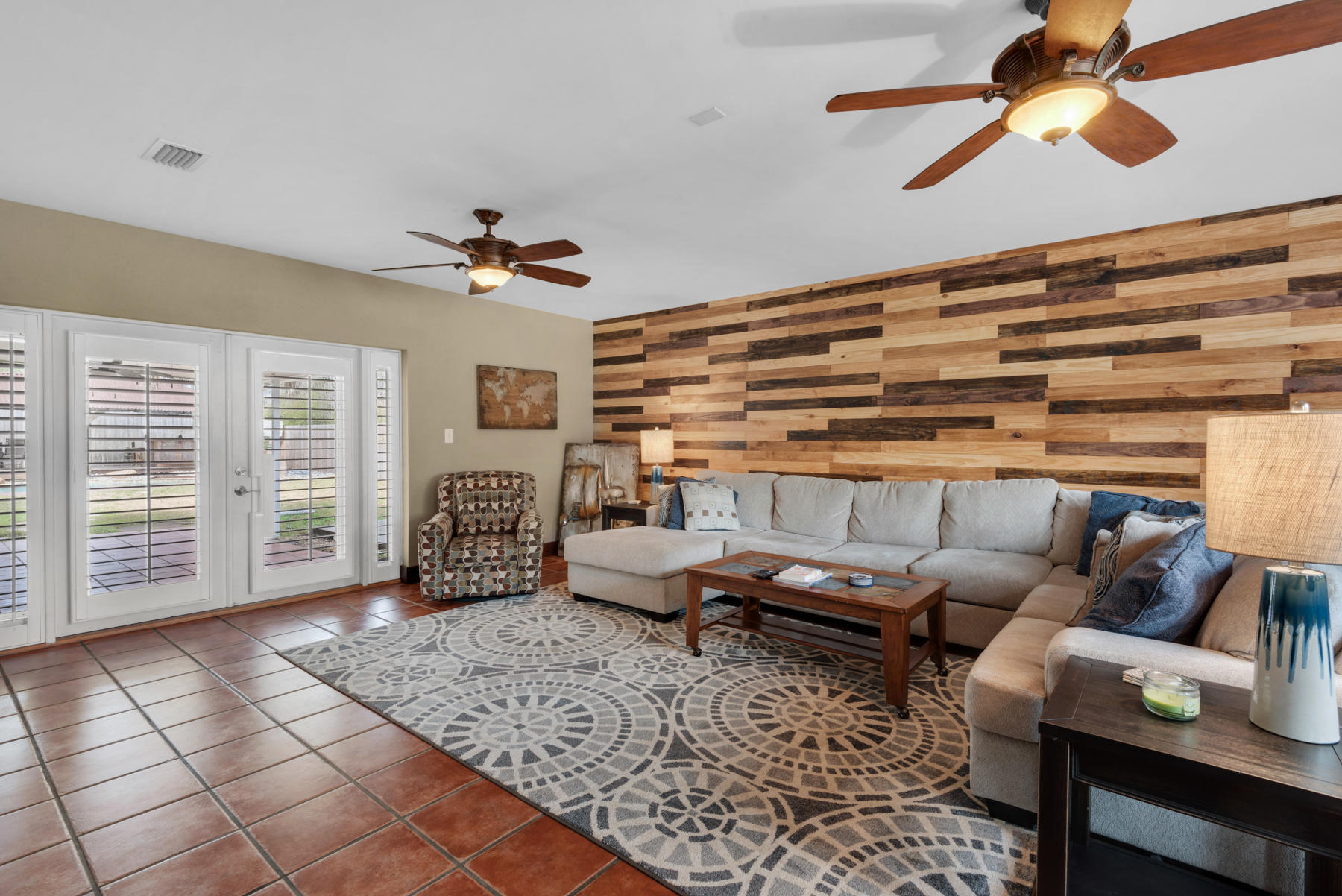 EAST BAY RIVER ESTATES - Residential