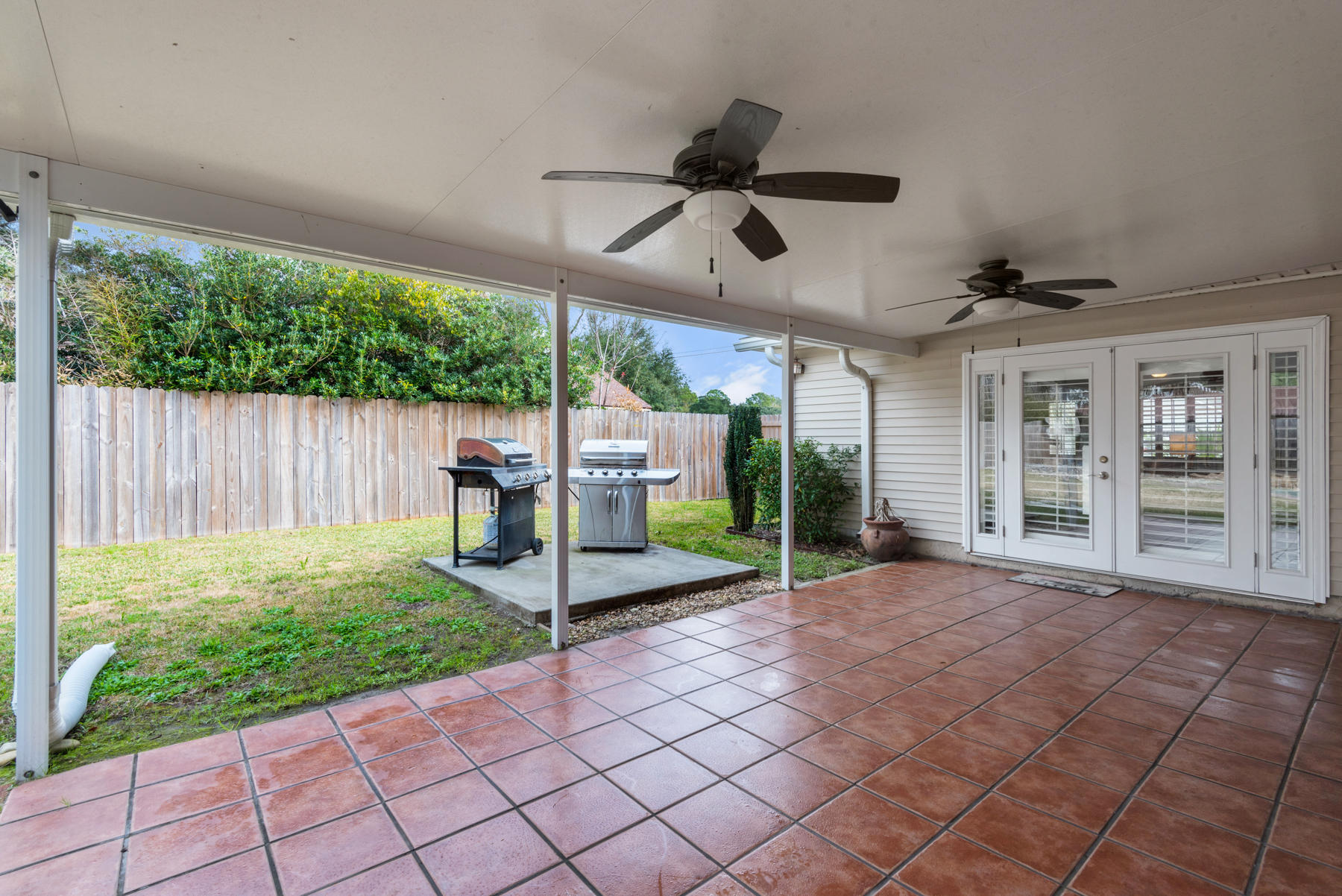 EAST BAY RIVER ESTATES - Residential