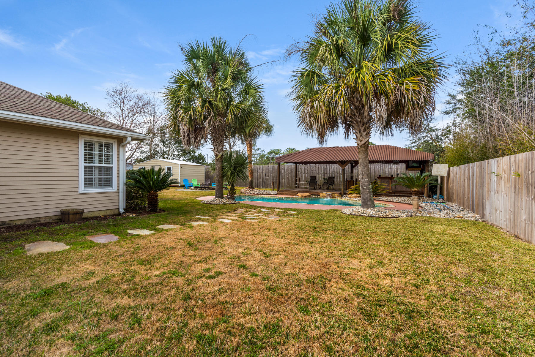 EAST BAY RIVER ESTATES - Residential