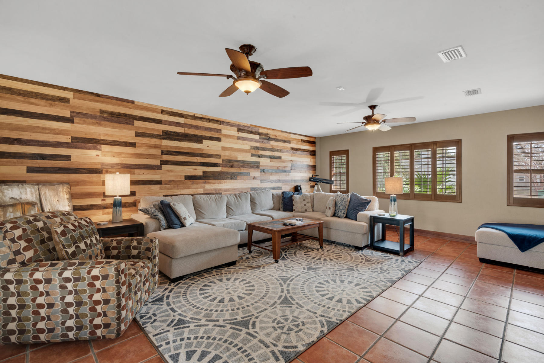 EAST BAY RIVER ESTATES - Residential