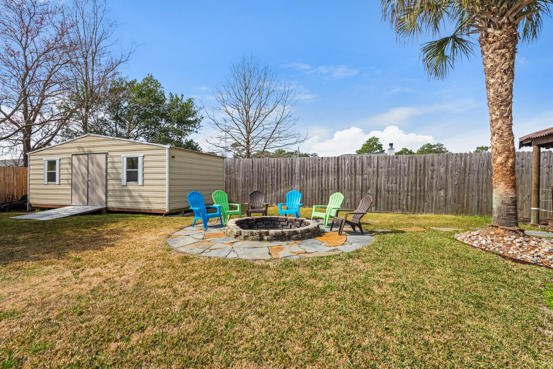 EAST BAY RIVER ESTATES - Residential