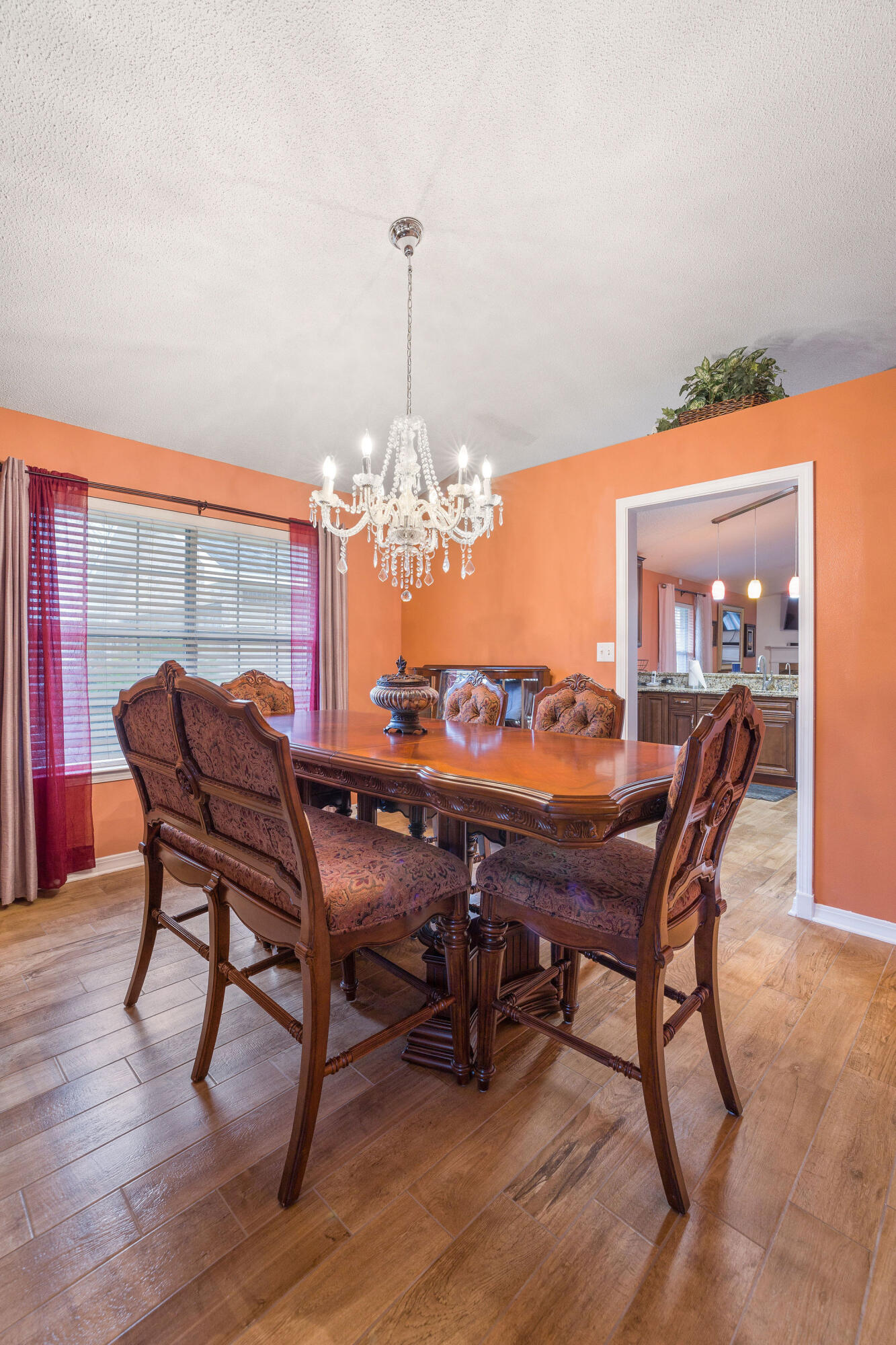 EMERALD LAKES PH 3 - Residential