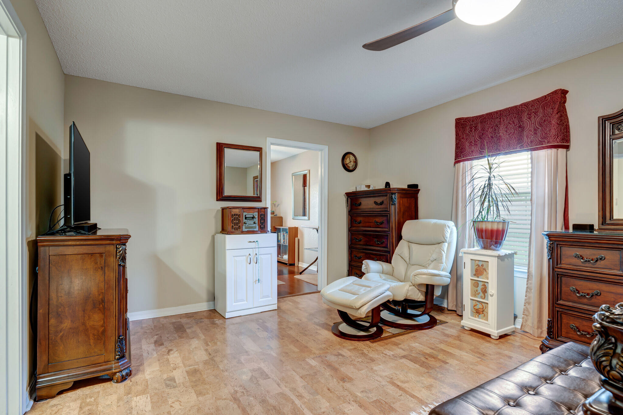 EMERALD LAKES PH 3 - Residential