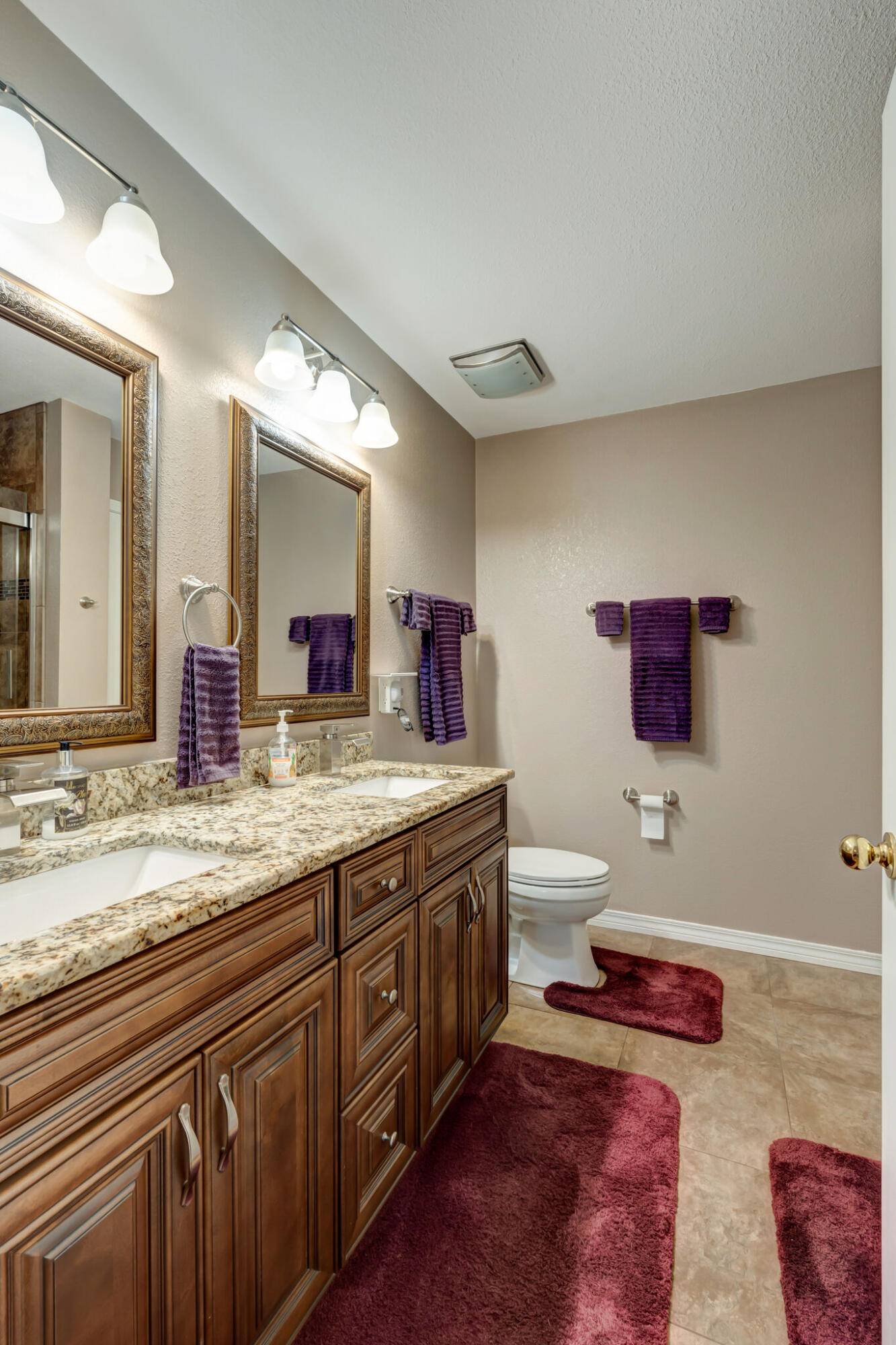 EMERALD LAKES PH 3 - Residential