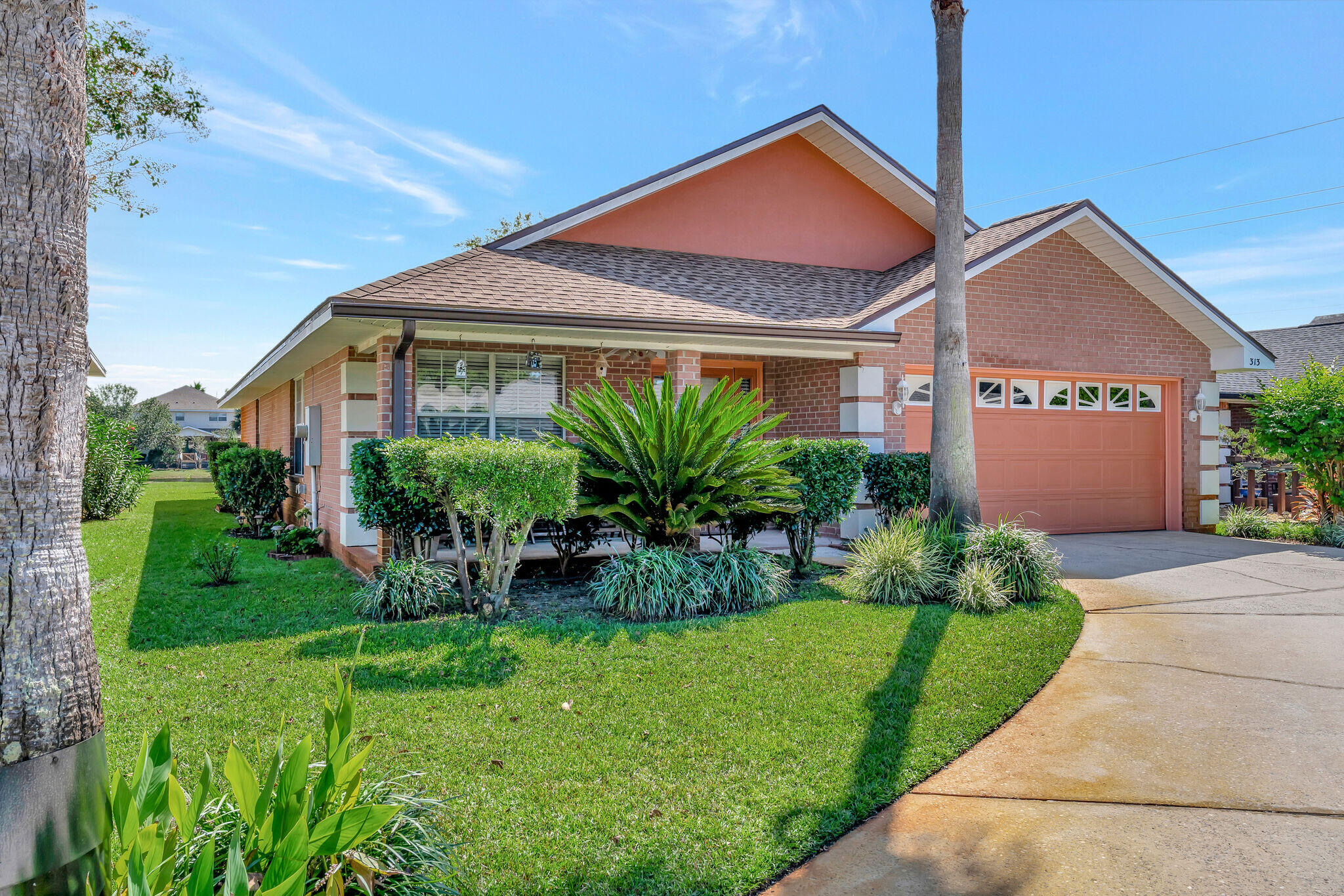 EMERALD LAKES PH 3 - Residential