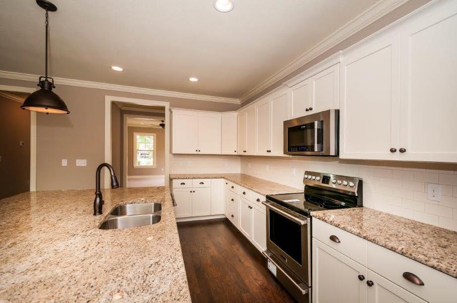 HATTIES GROVE - Residential