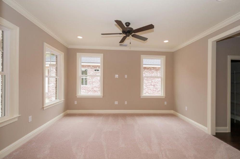 HATTIES GROVE - Residential