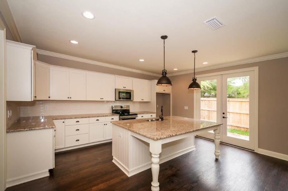 HATTIES GROVE - Residential