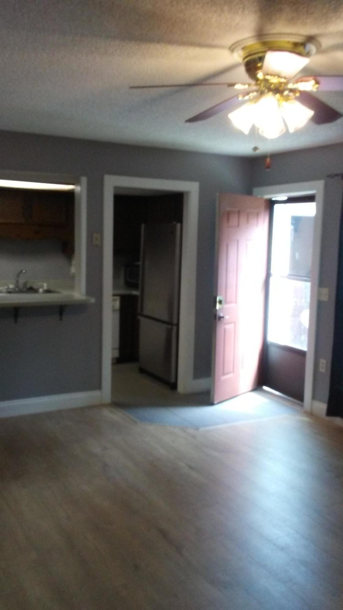 PLANTATION MANOR - Residential