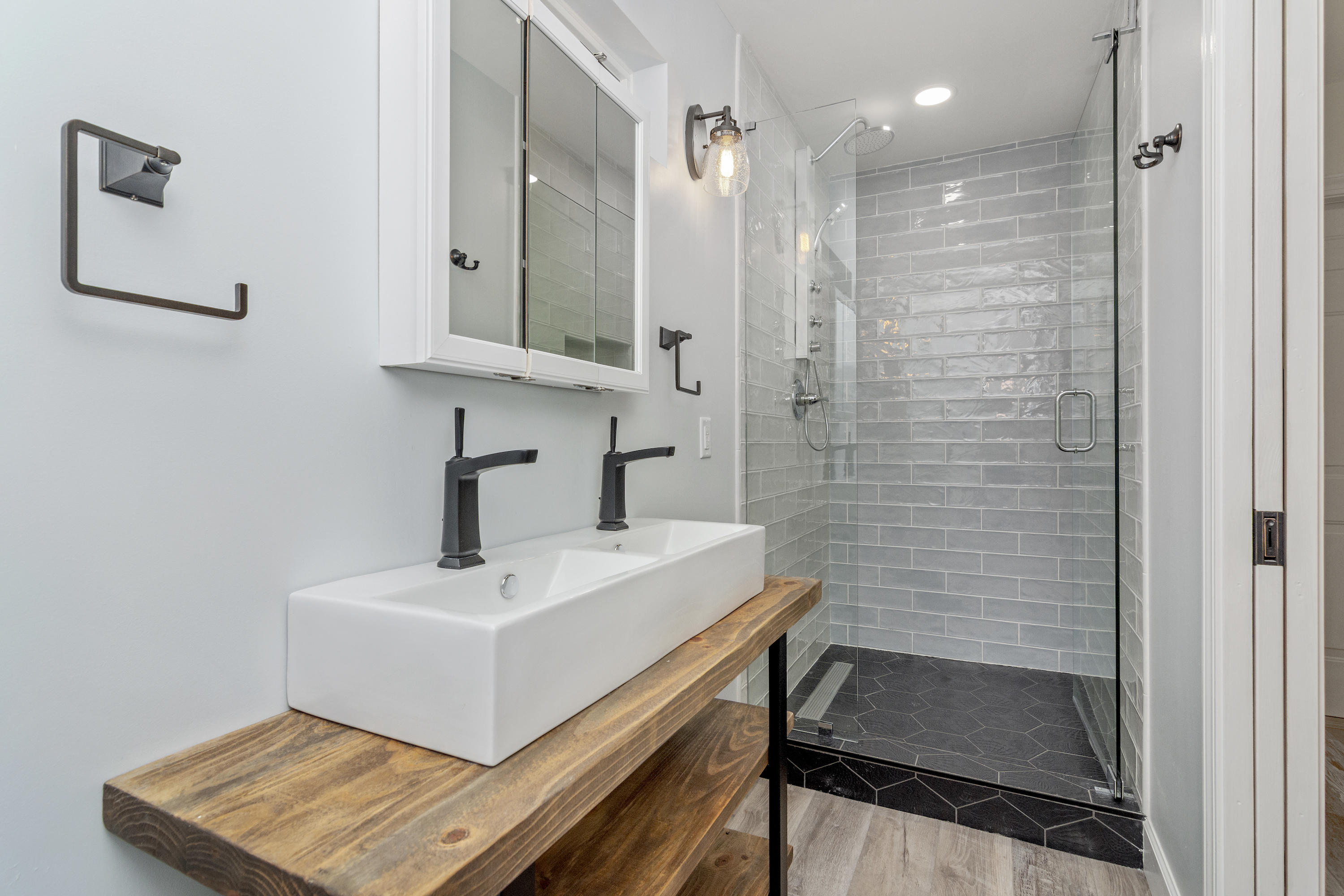 COOL WATERS S/D - Residential