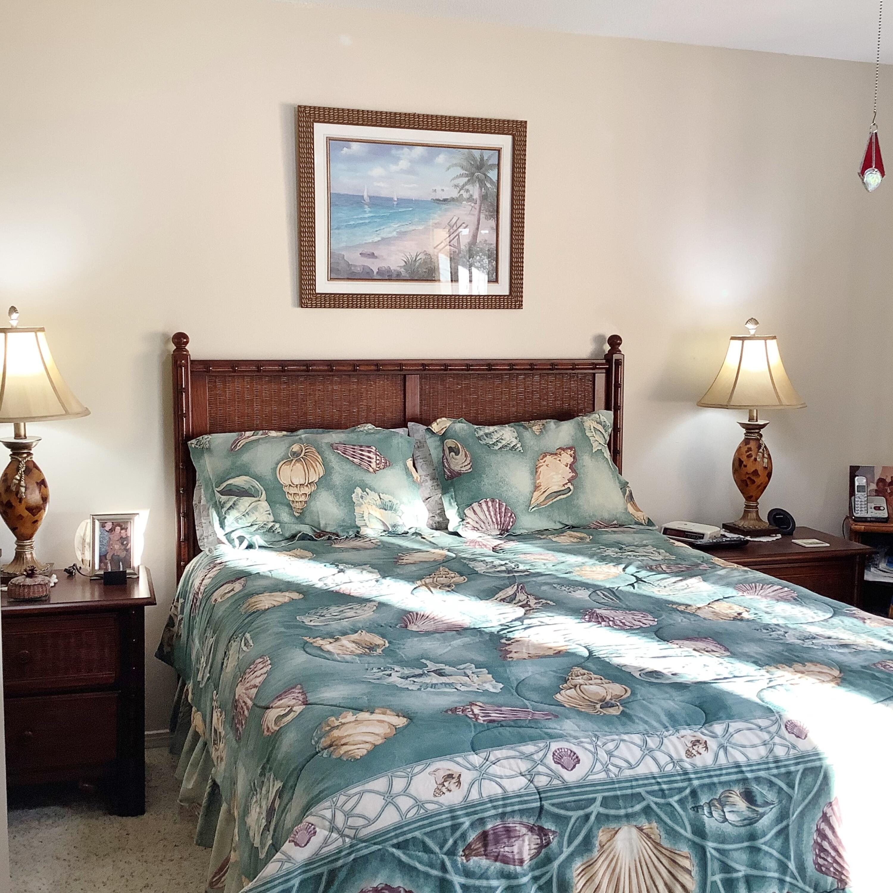 CLIPPER COVE T/H - Residential