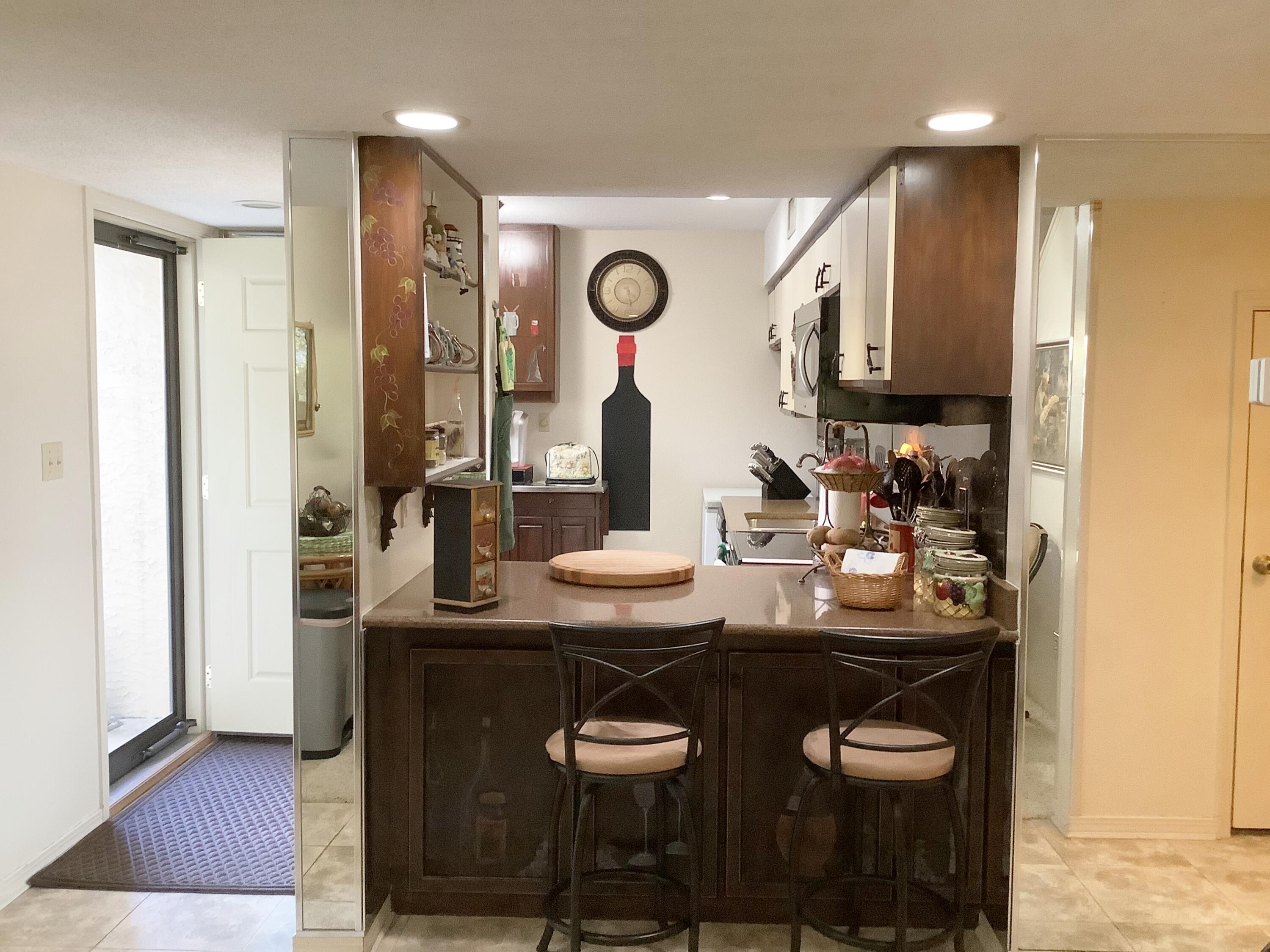 CLIPPER COVE T/H - Residential