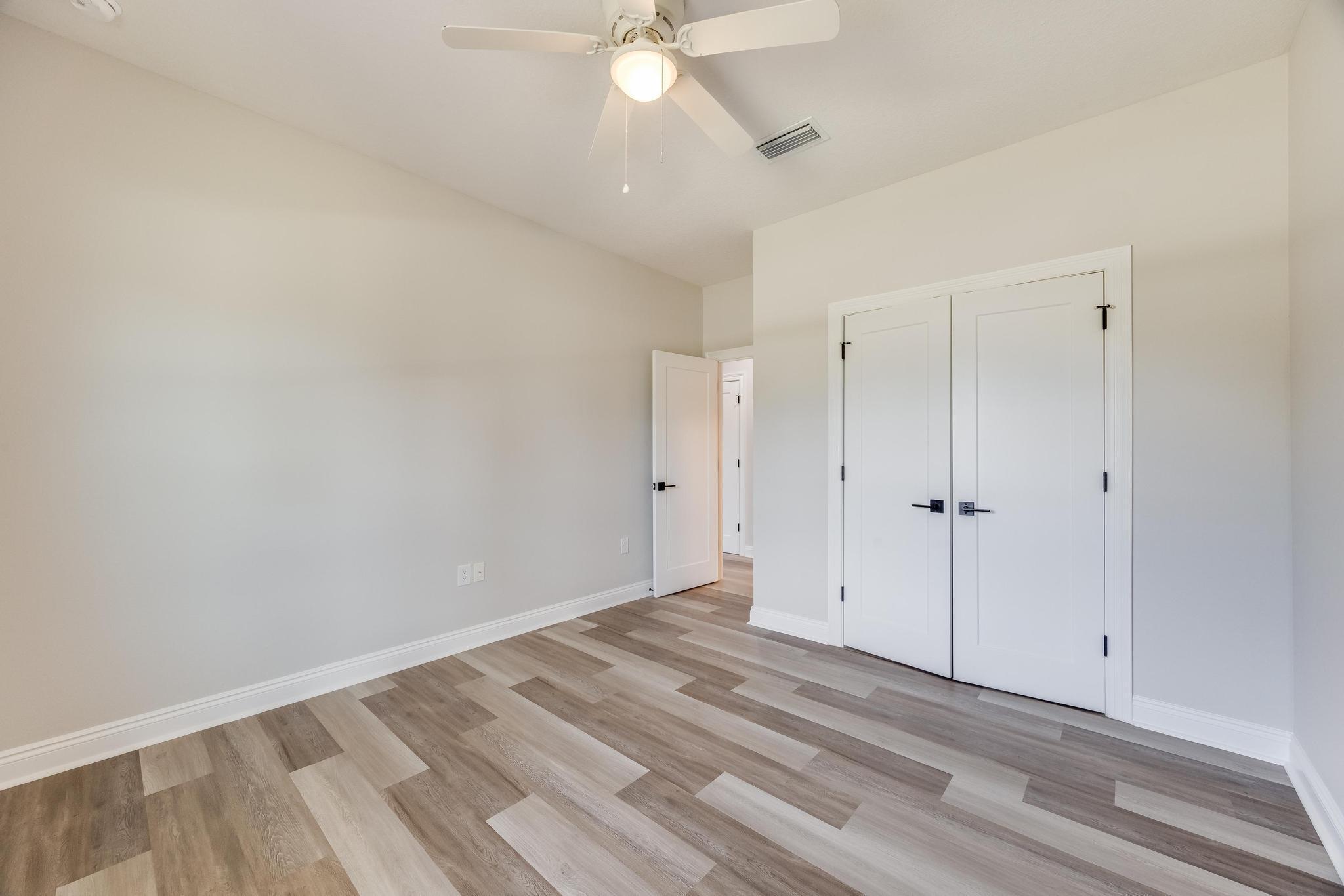 HOMEWOOD EST - Residential