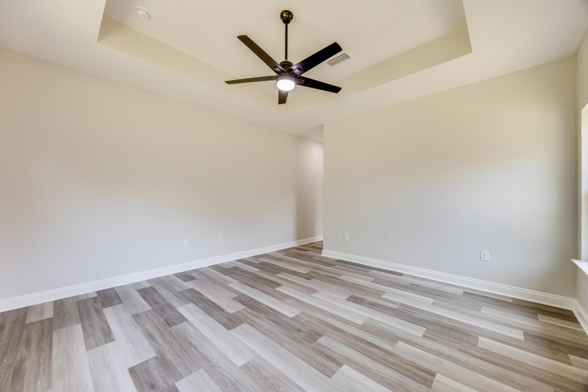 HOMEWOOD EST - Residential