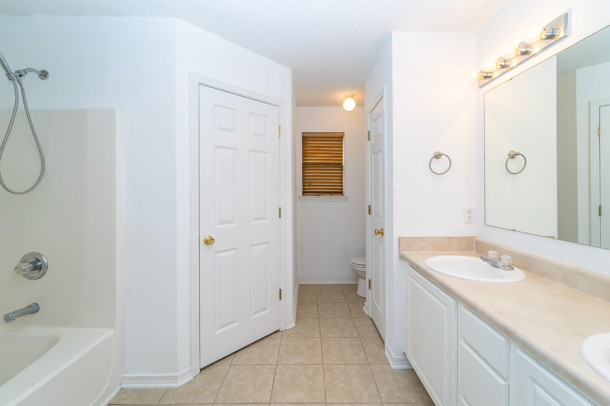 SOUTHWAY ESTATES - Residential