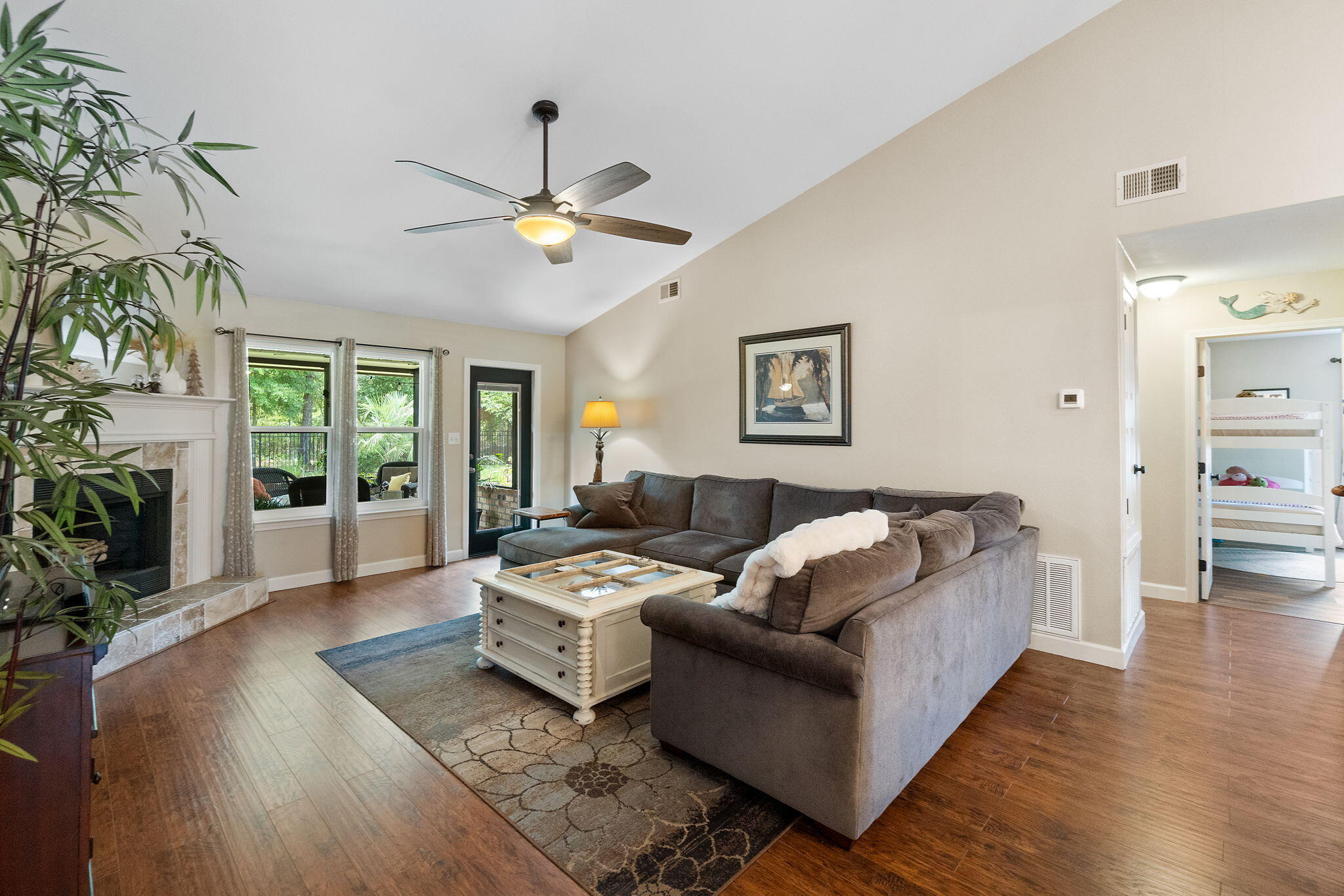 BRIGHTON OAKS - Residential