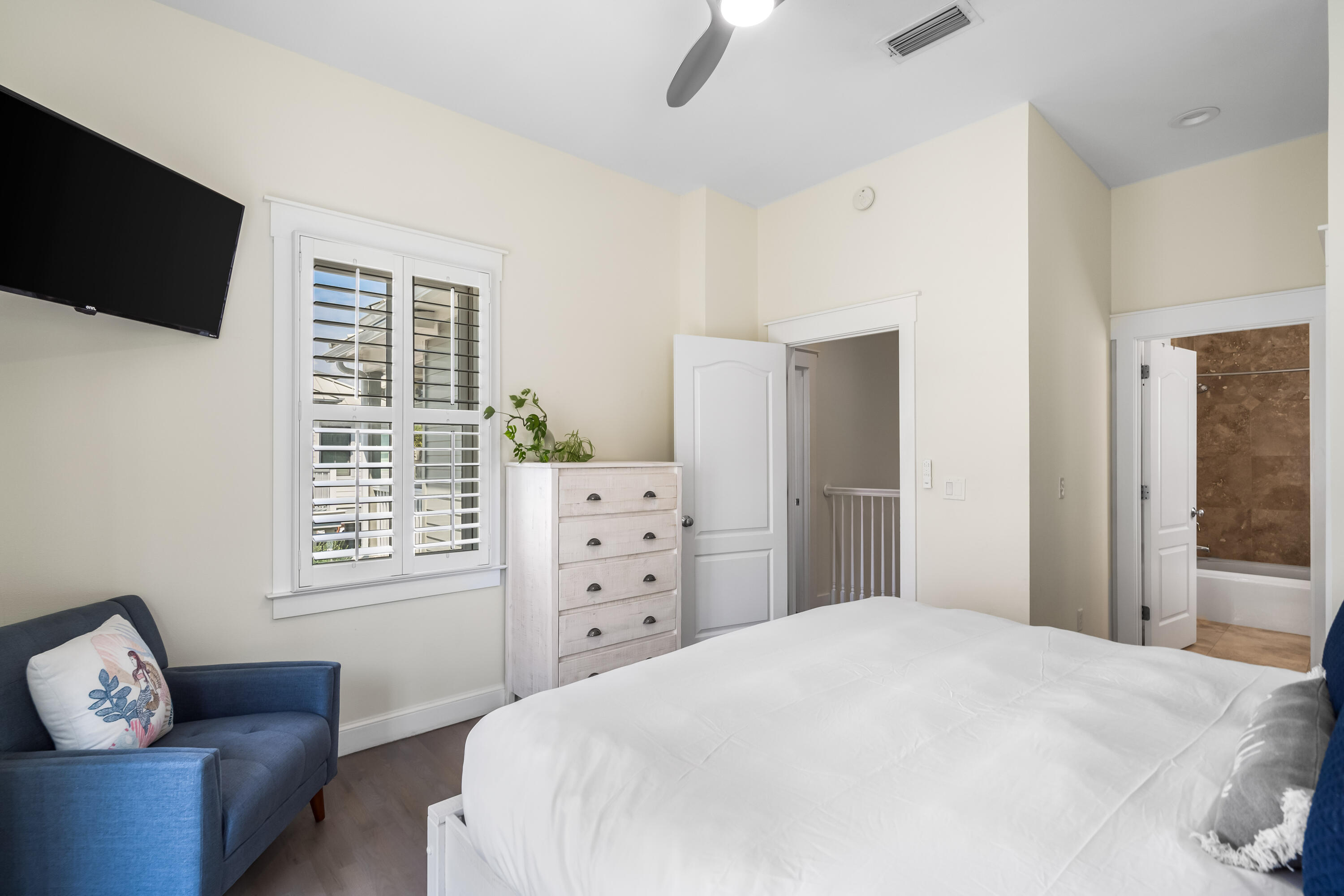 SUNSET BEACH - Residential