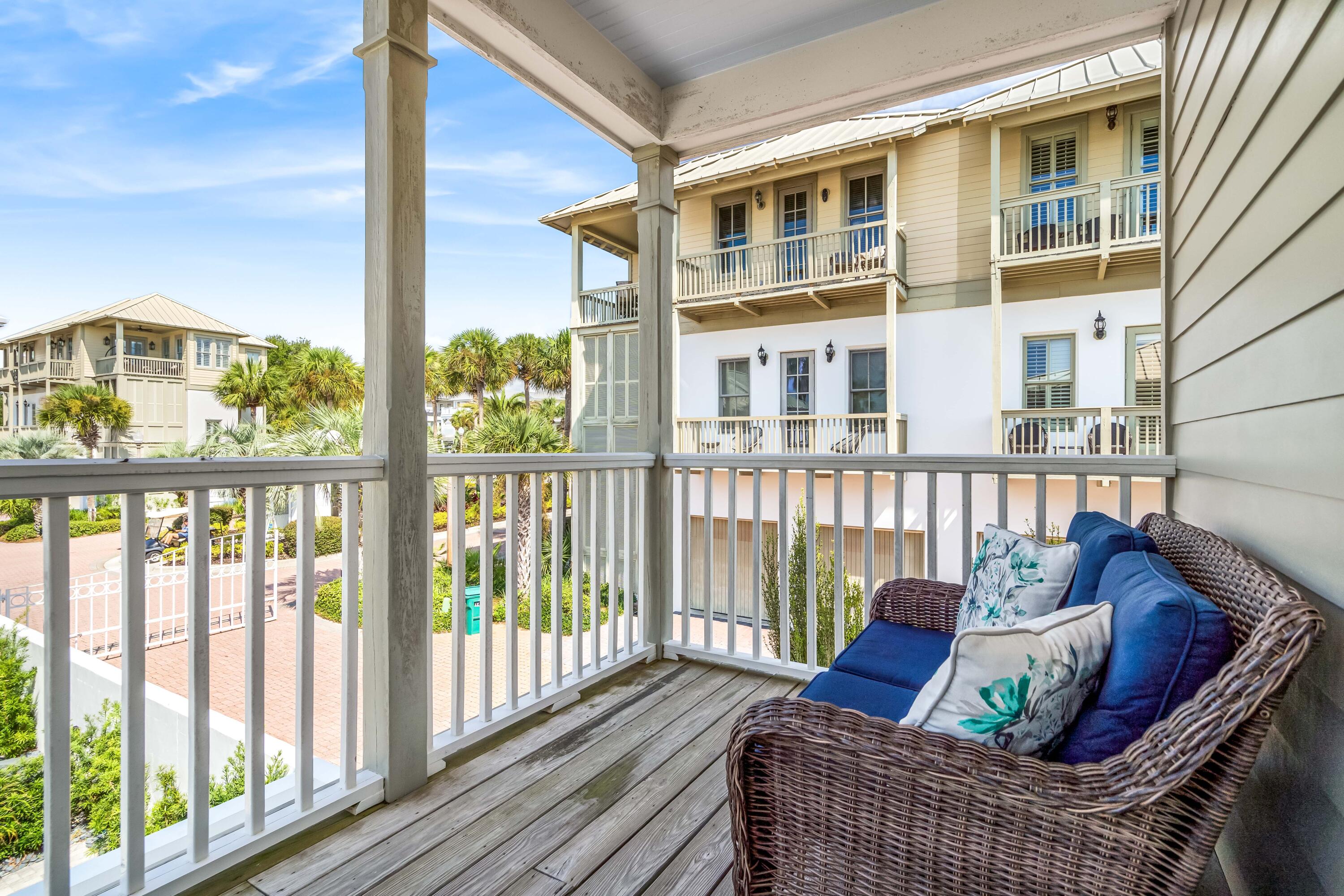 SUNSET BEACH - Residential