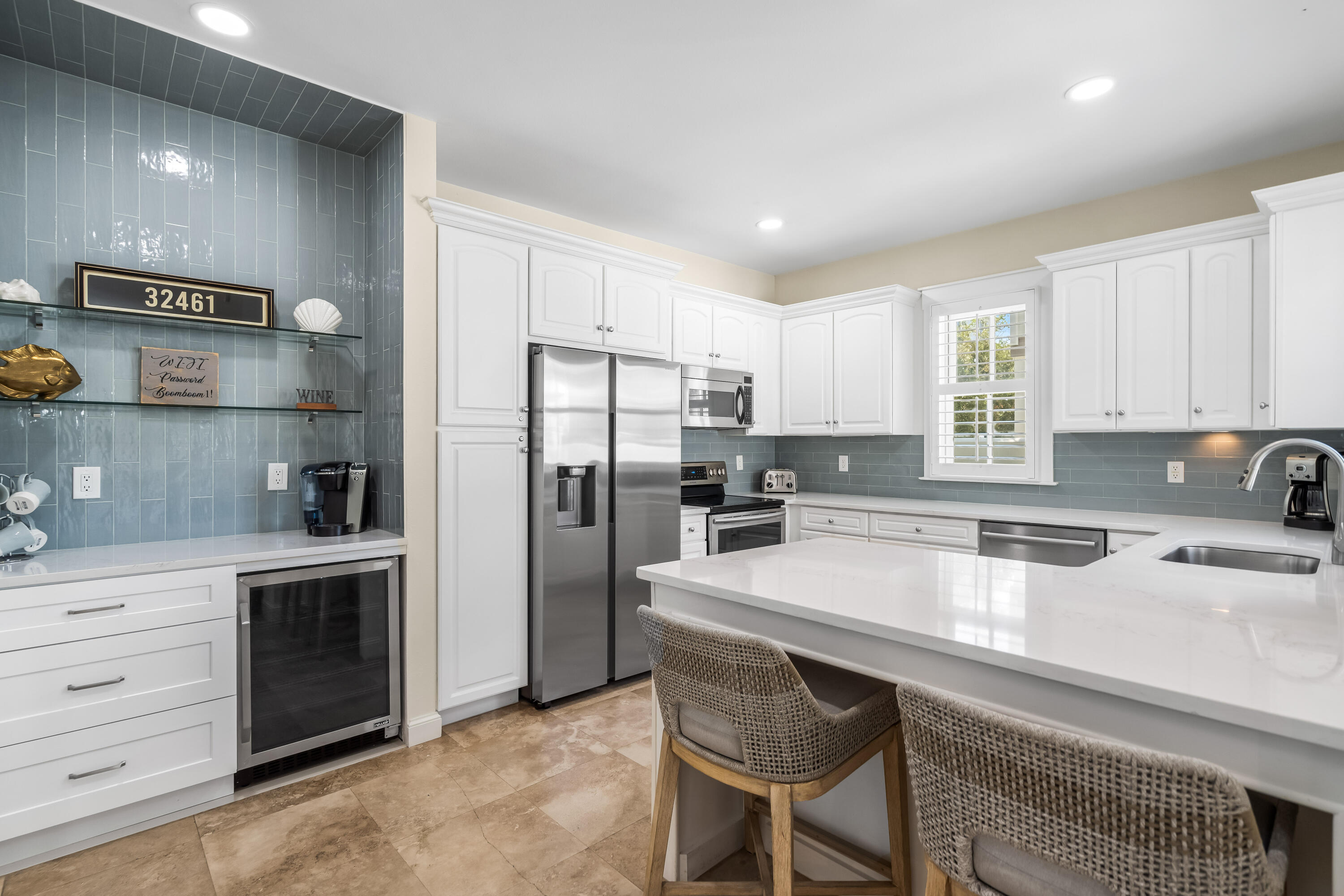 SUNSET BEACH - Residential