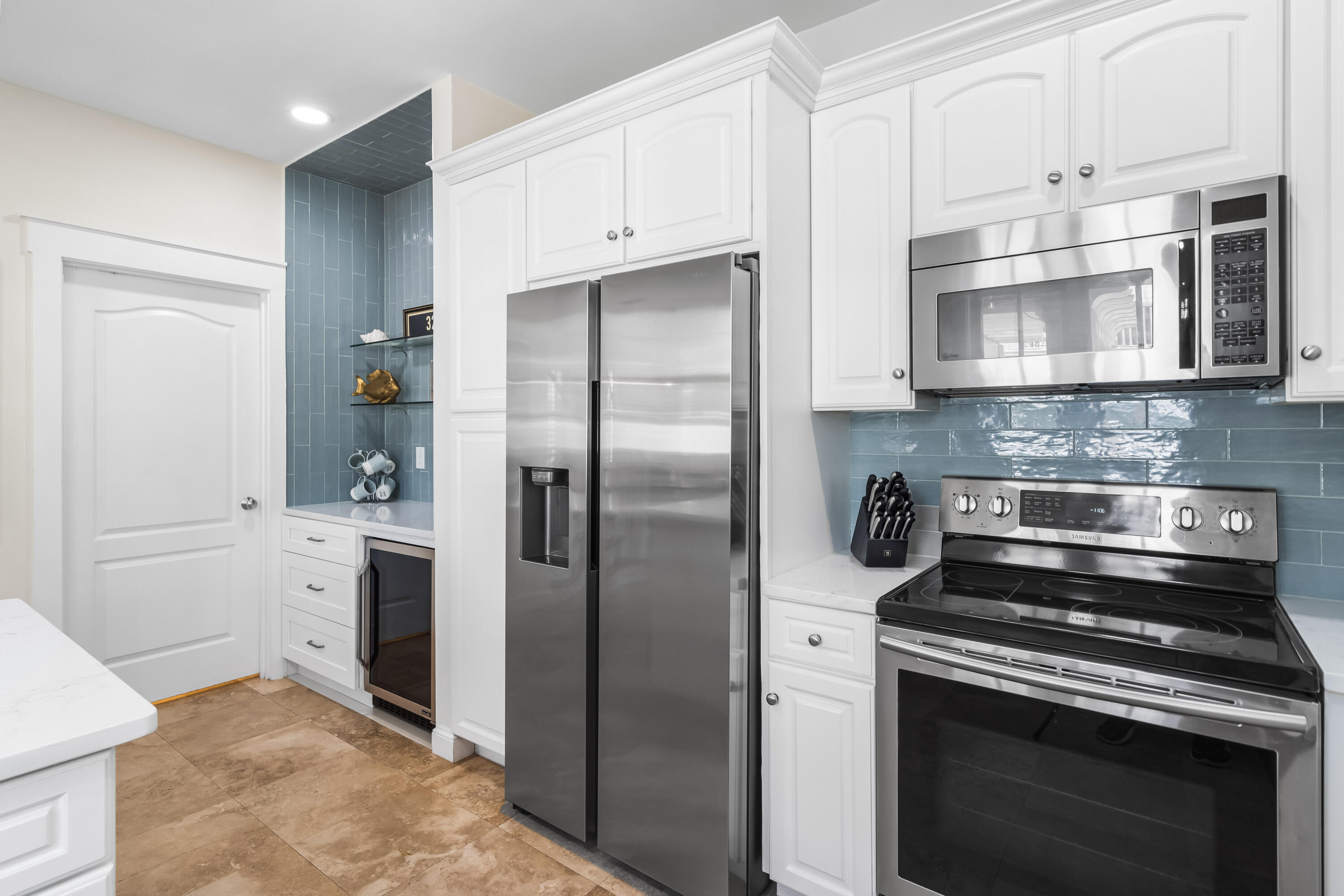 SUNSET BEACH - Residential