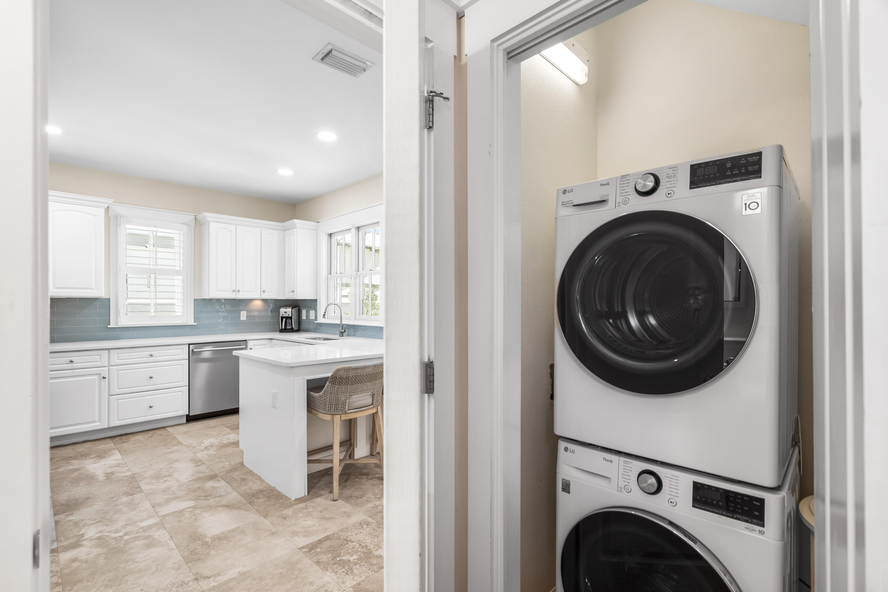 SUNSET BEACH - Residential