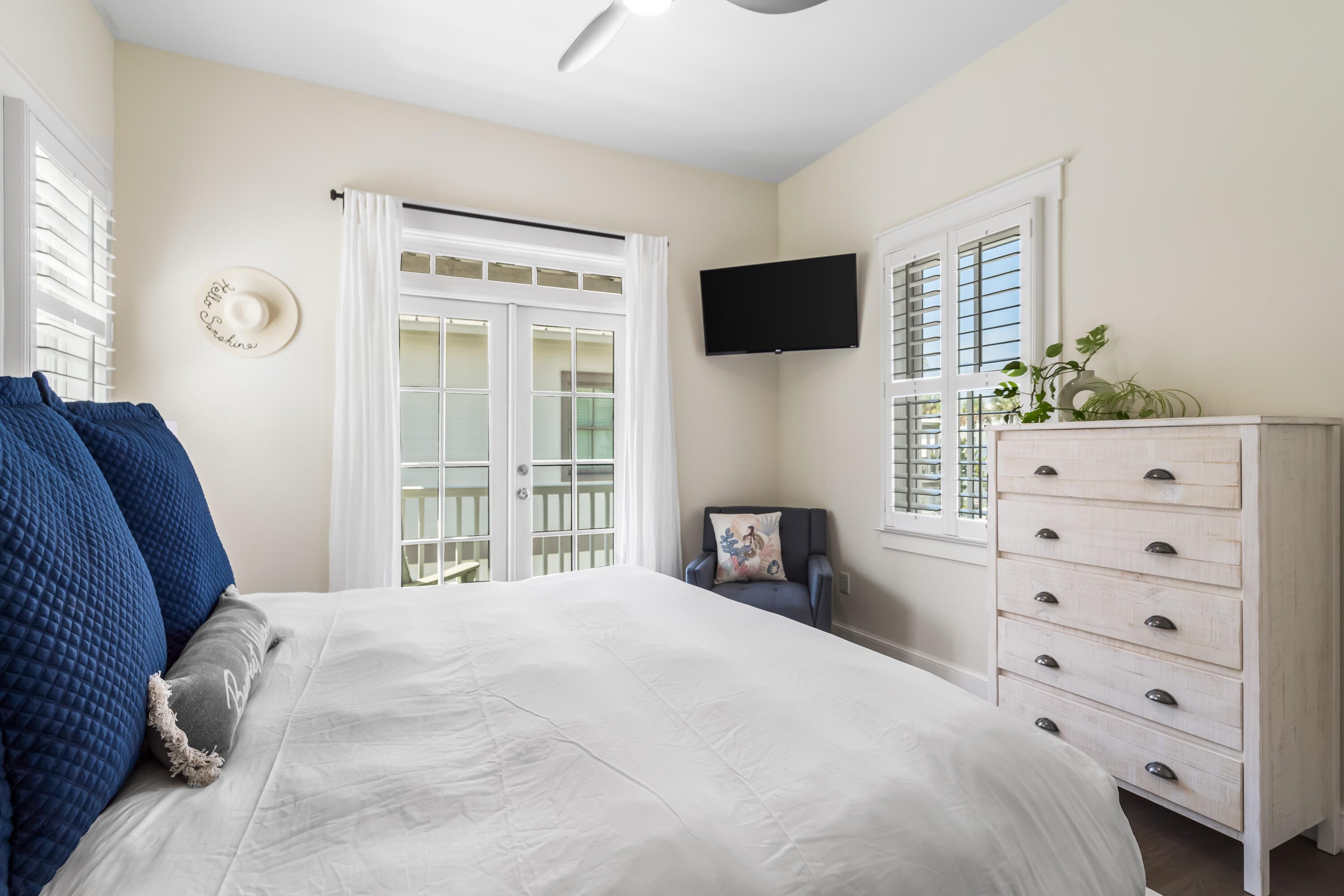 SUNSET BEACH - Residential