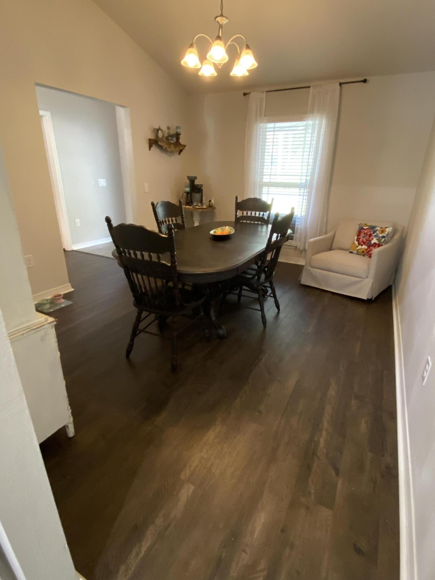 NAVARRE S/D 2ND ADDN - Residential Lease