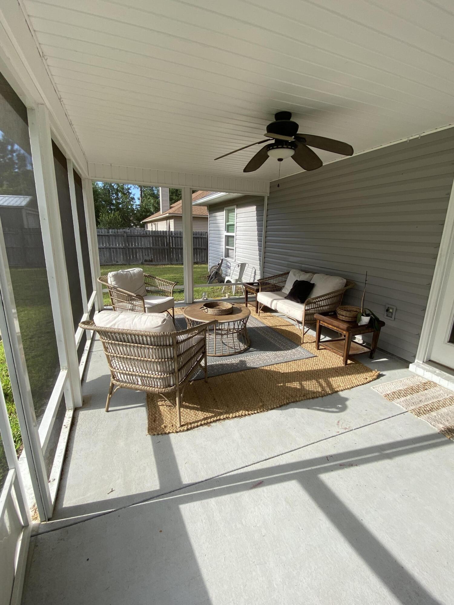 NAVARRE S/D 2ND ADDN - Residential Lease