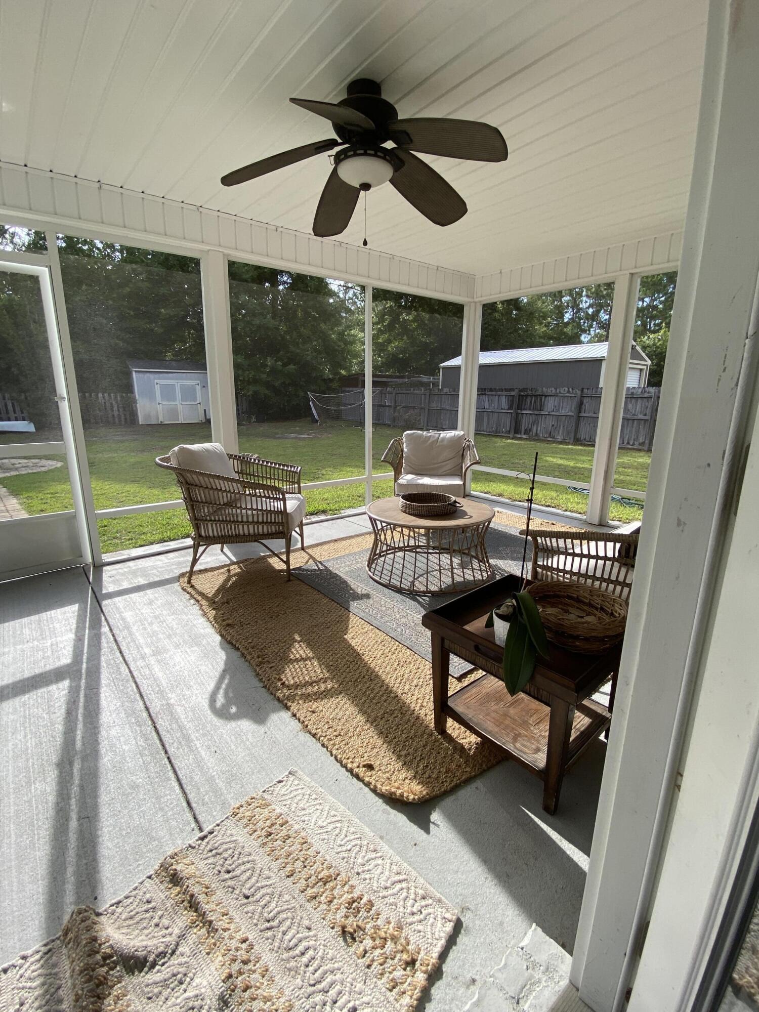NAVARRE S/D 2ND ADDN - Residential Lease